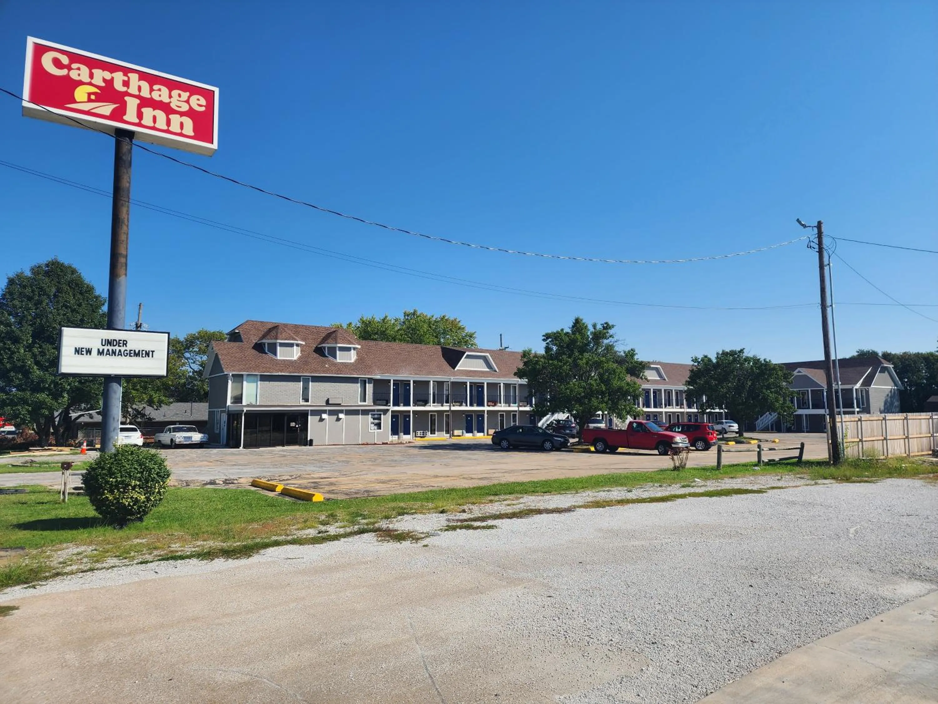 Property building in Carthage Inn
