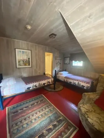 Bed in Wildcat Inn and Tavern