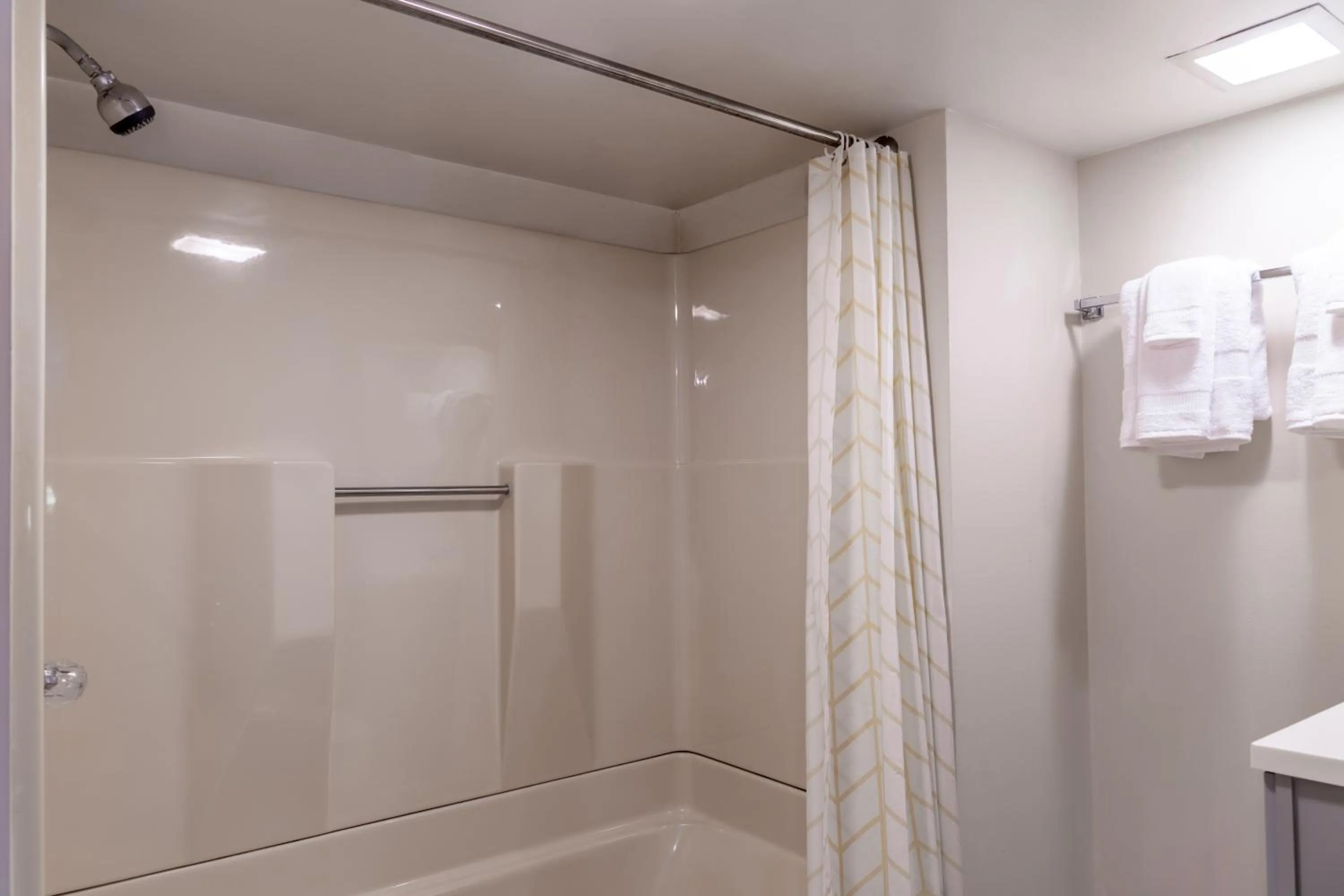 Bathroom in Sara Placid Inn & Suites