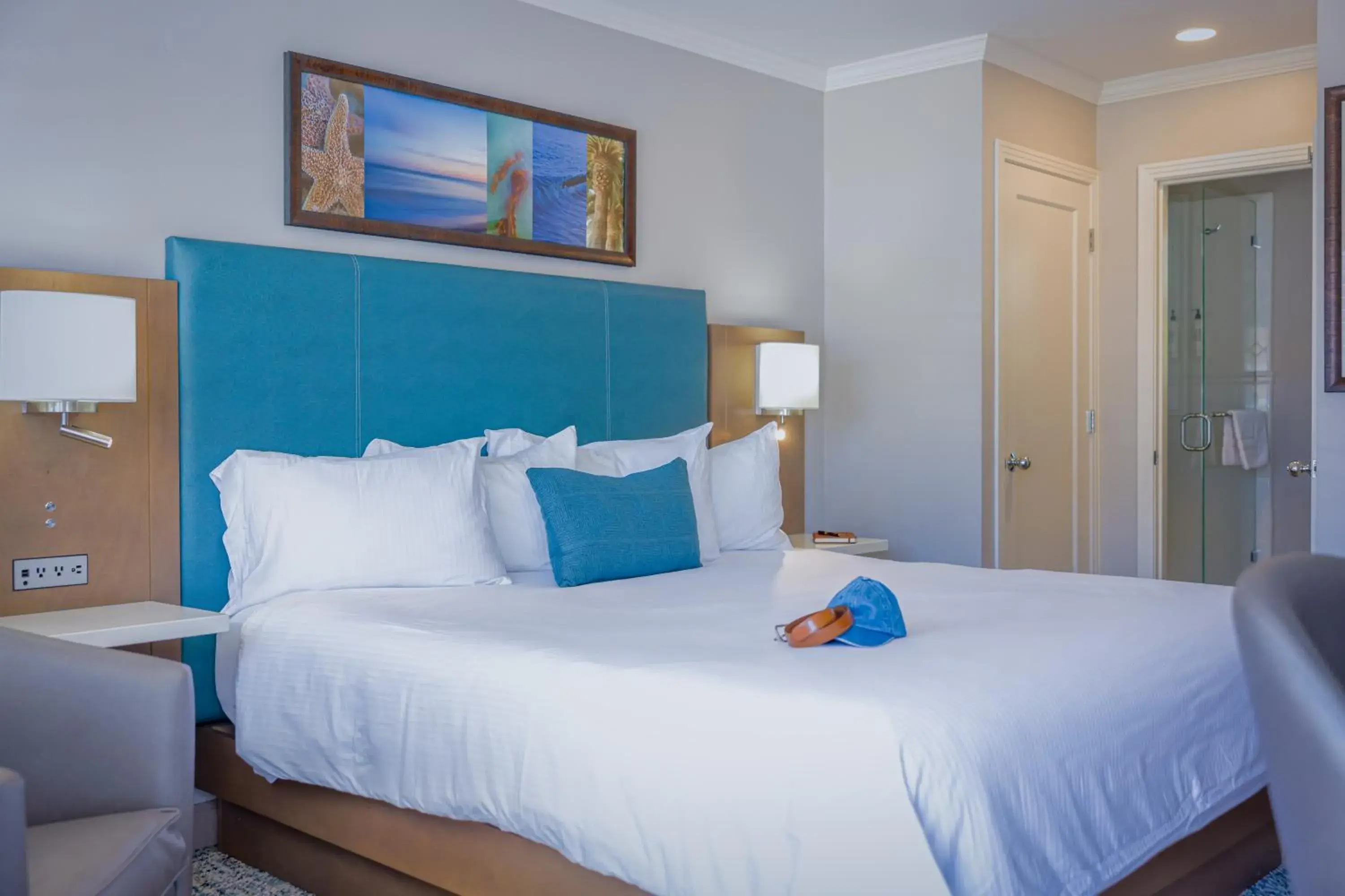 Bed in Marina Beach Motel Bed in Marina Beach Motel