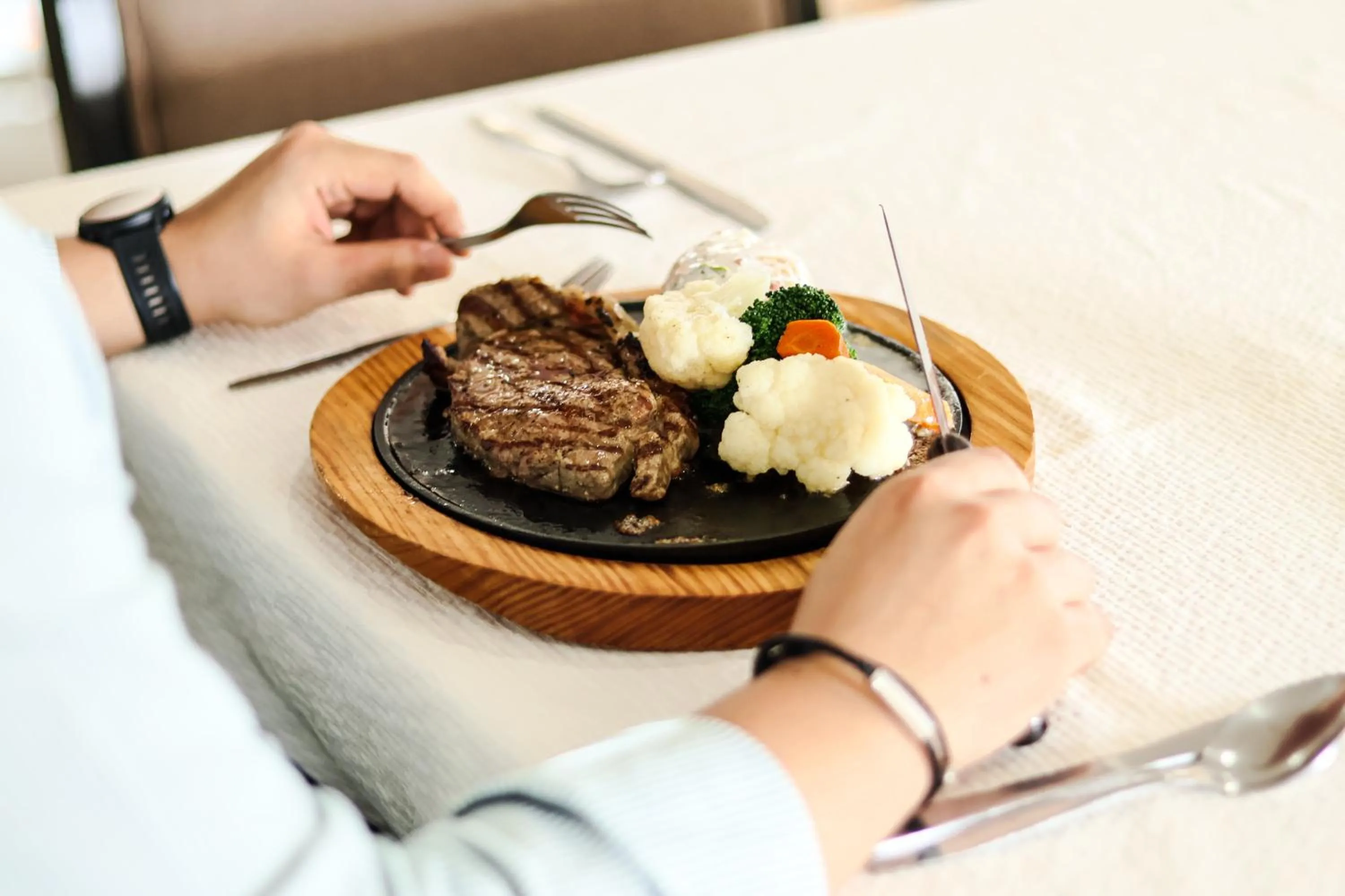 Restaurant/places to eat in Hotel Baez Paraiso