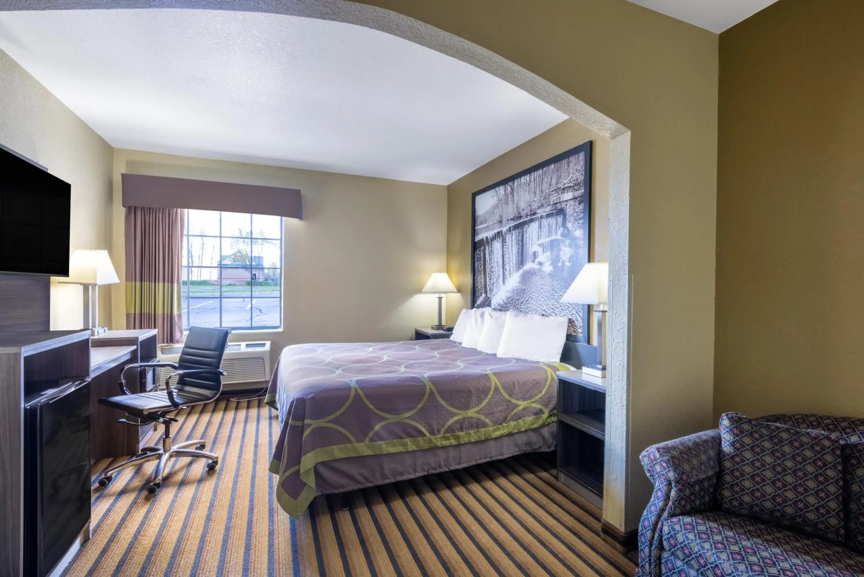 King Room - Mobility Access/Non-Smoking in Super 8 by Wyndham Nixa/Springfield Area King Room - Mobility Access/Non-Smoking in Super 8 by Wyndham Nixa/Springfield Area