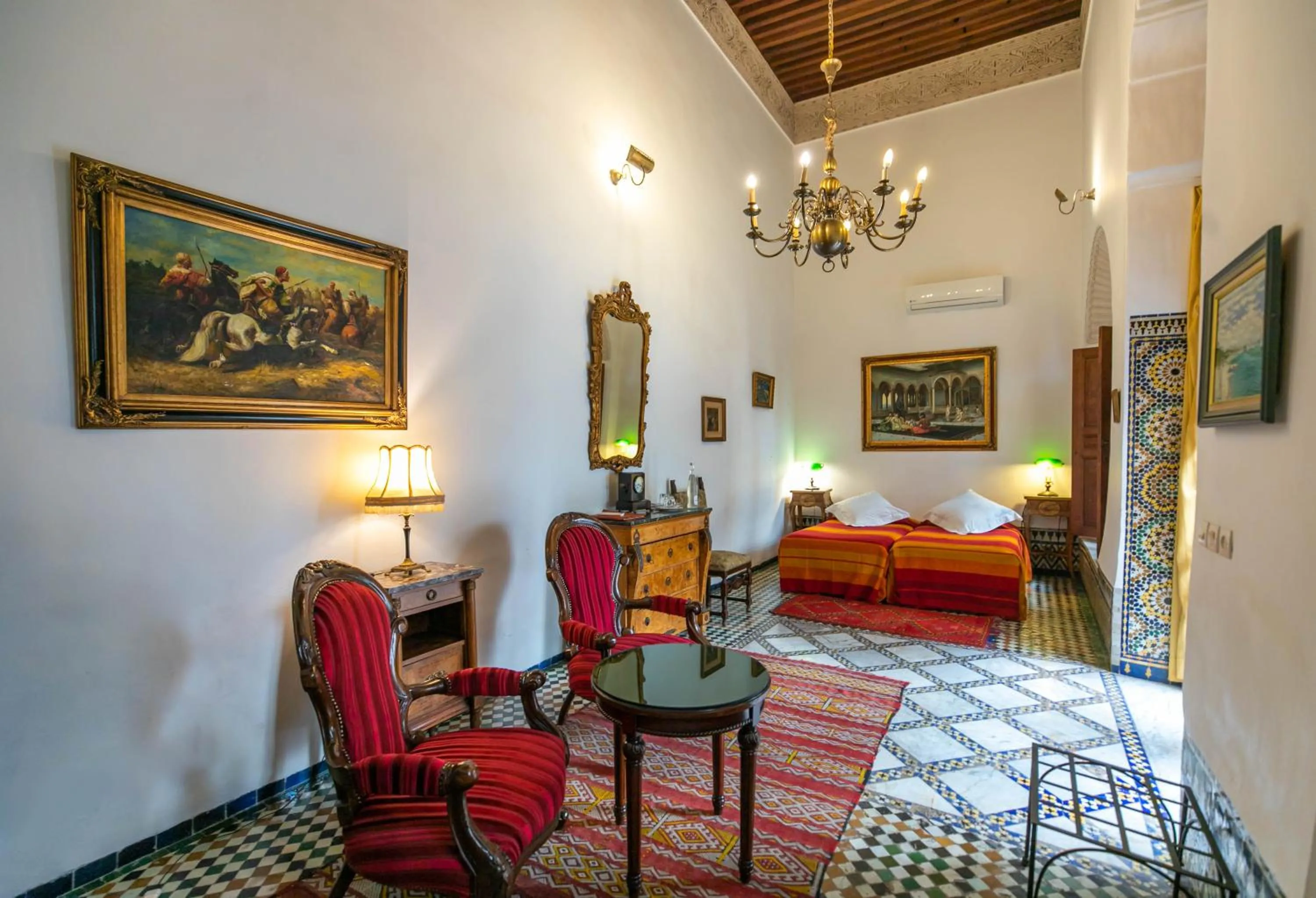 Living room, Bed in Ryad Mabrouka