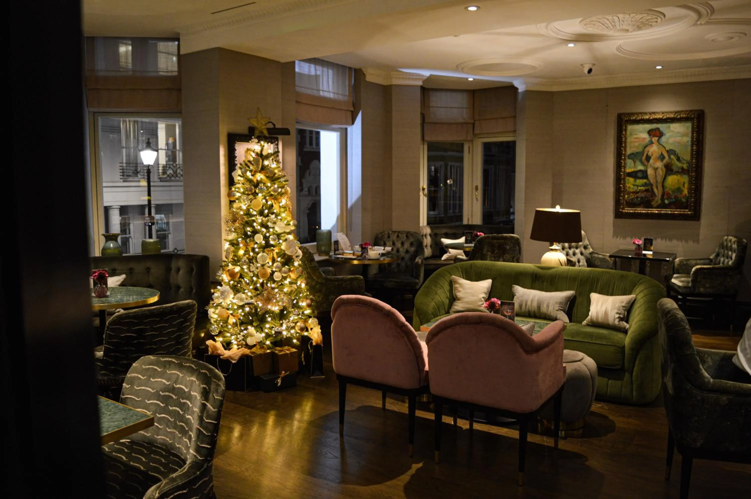 Lounge or bar in Althoff St James's Hotel & Club London