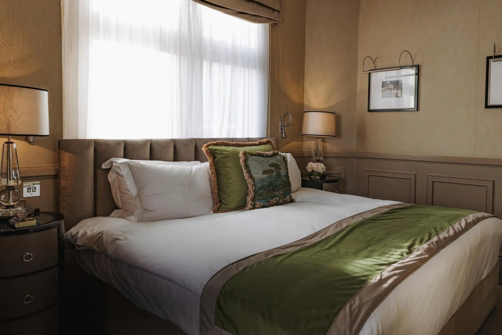 Bedroom, Bed in Althoff St James's Hotel & Club London