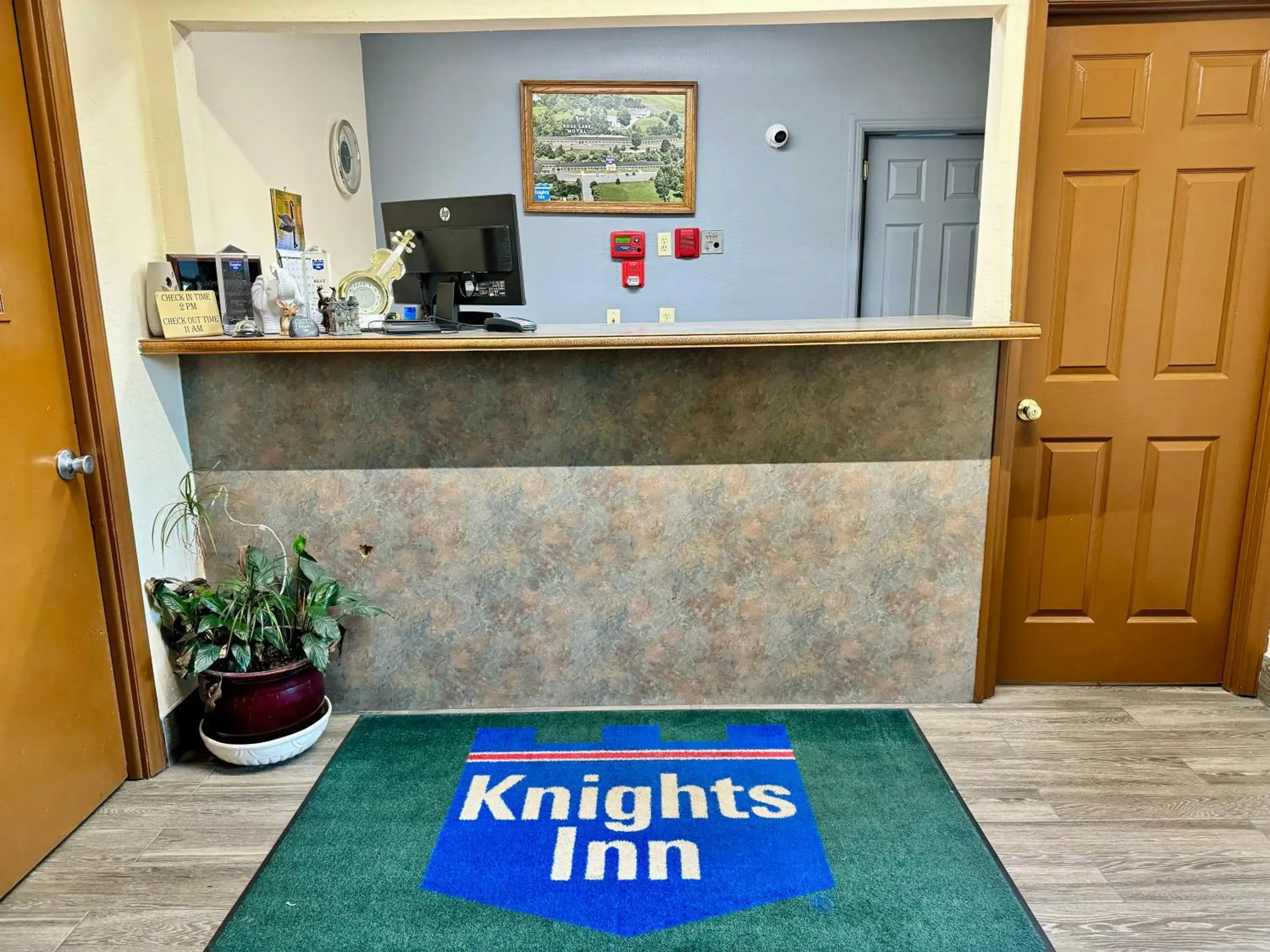 Lobby or reception in Knights Inn Galax Lobby or reception in Knights Inn Galax