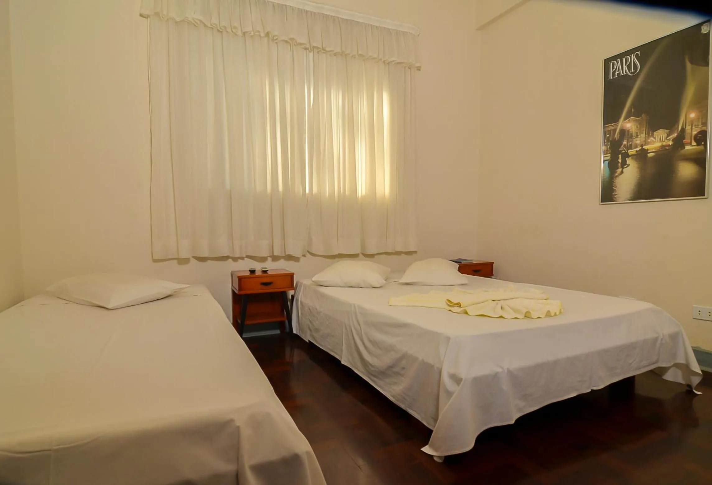 Double or Twin Room with Shared Bathroom - single occupancy in Hotel Indaiá