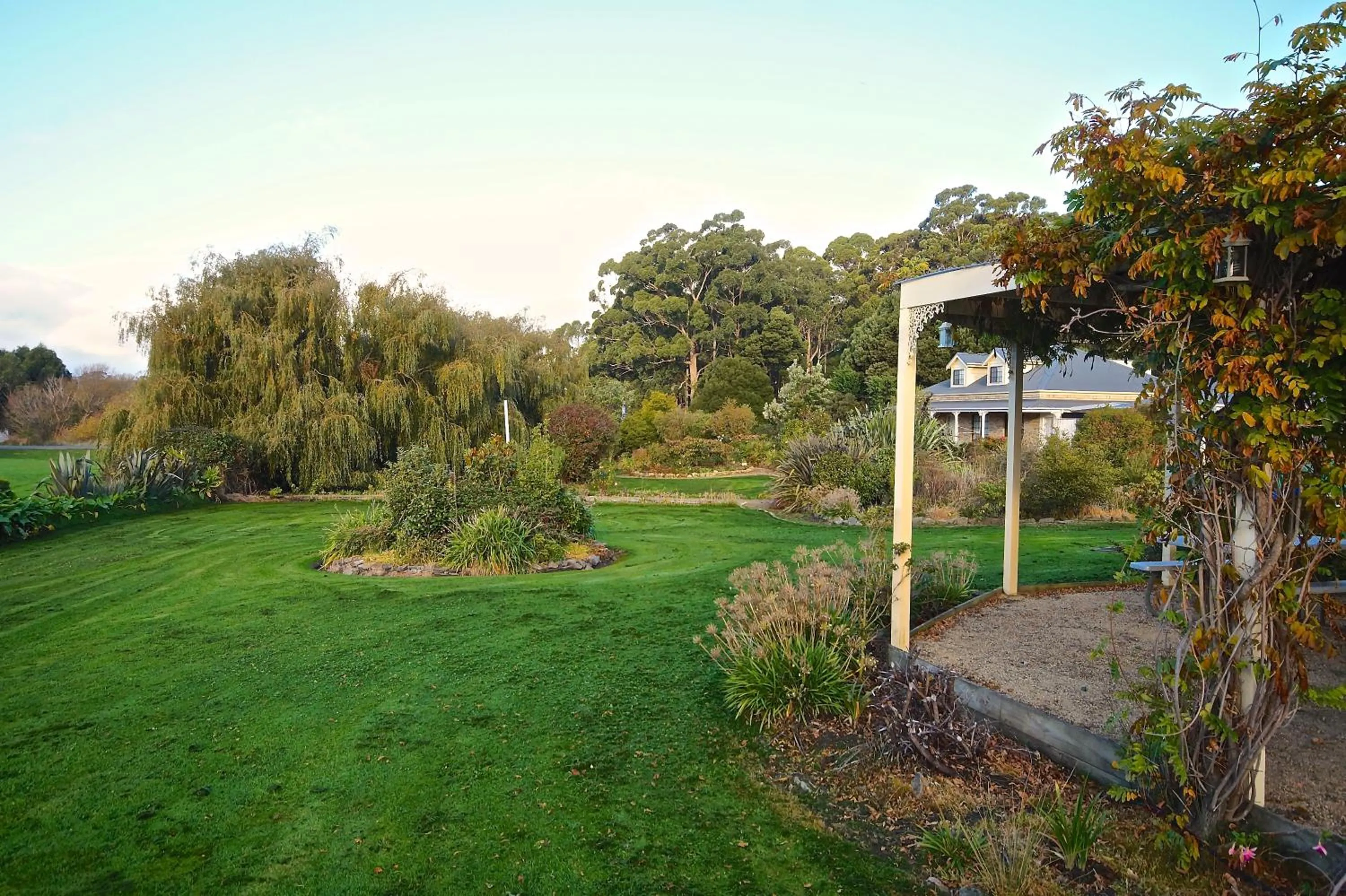 Garden in Port Arthur Villas