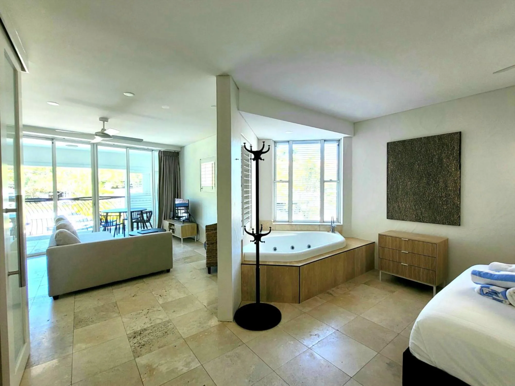 Bed in Noosa Blue Resort