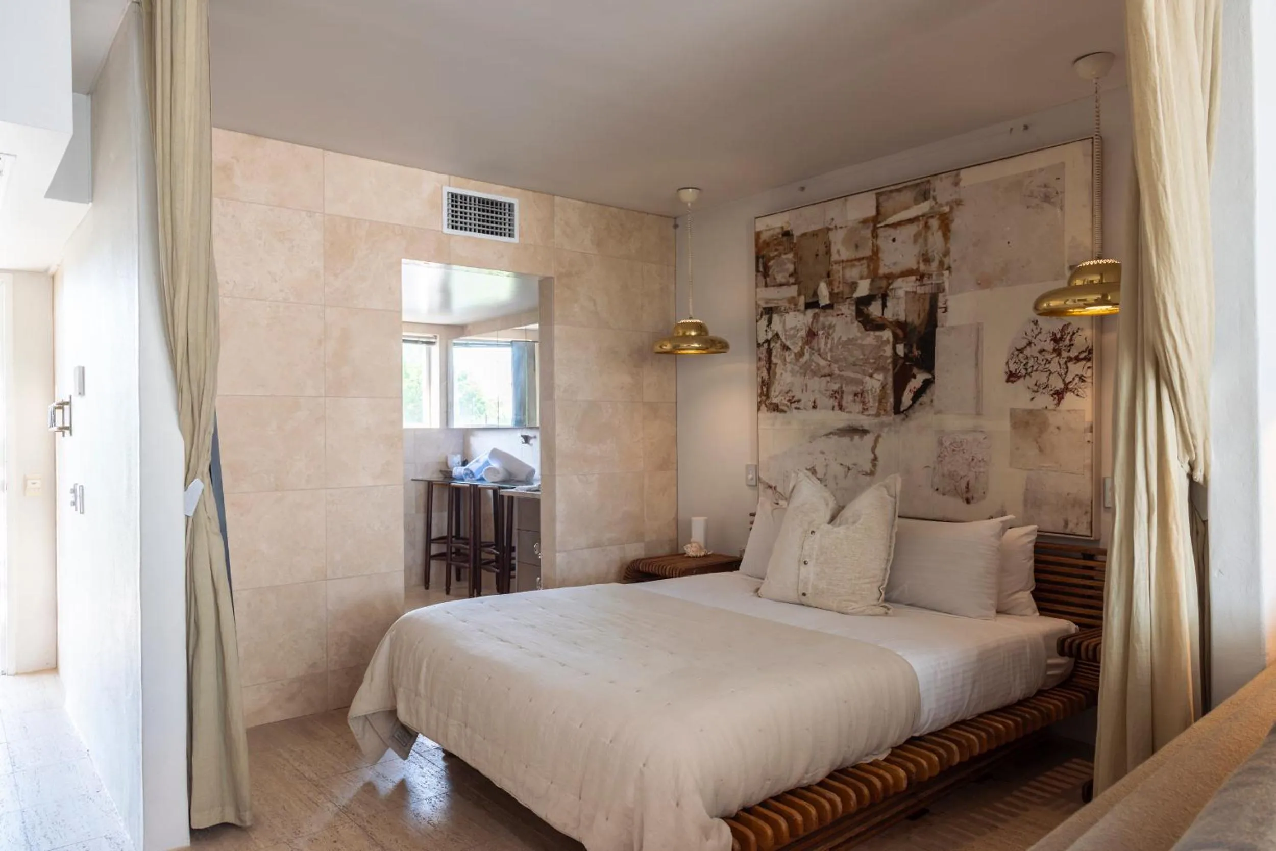 Bed in Noosa Blue Resort