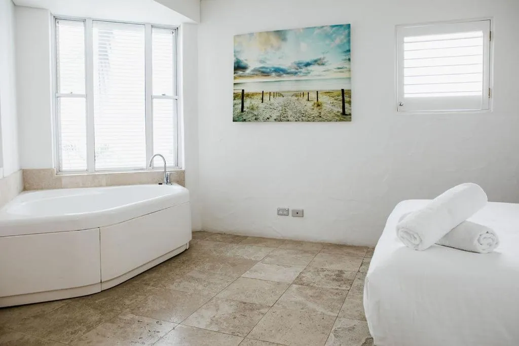 Bed in Noosa Blue Resort