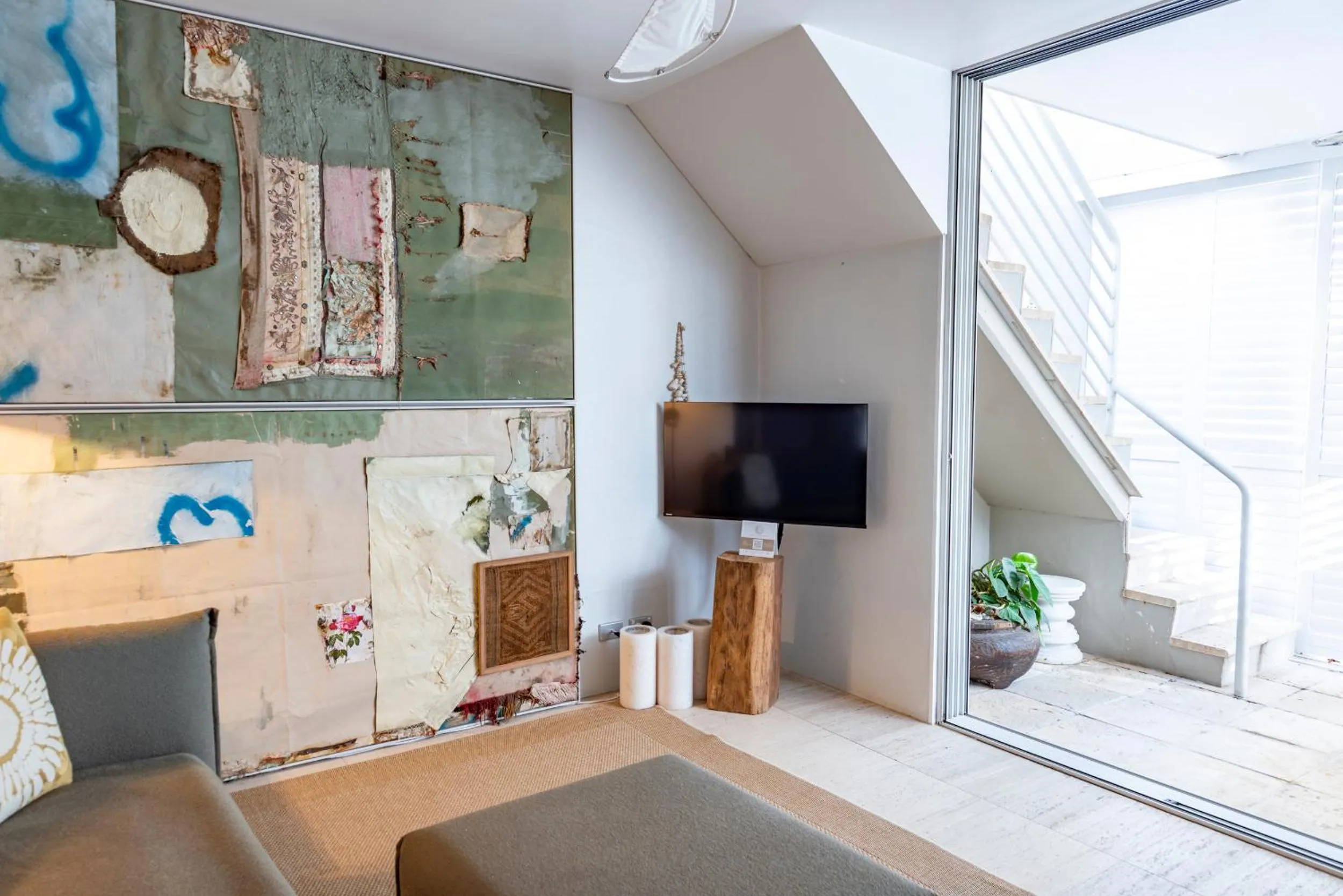 Bed in Noosa Blue Resort