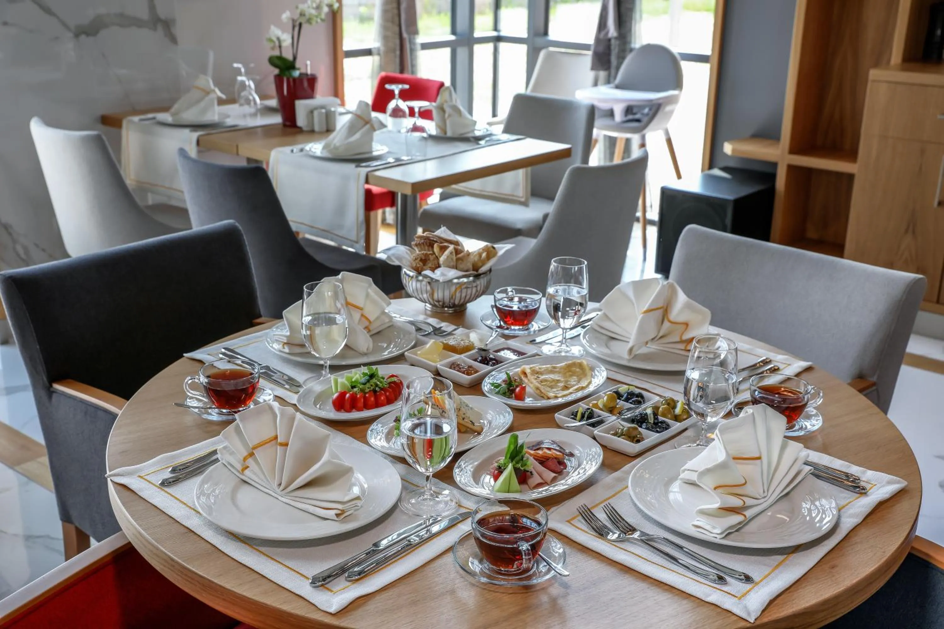 Restaurant/places to eat in Merit Grand Mosta Spa Hotel & Casino