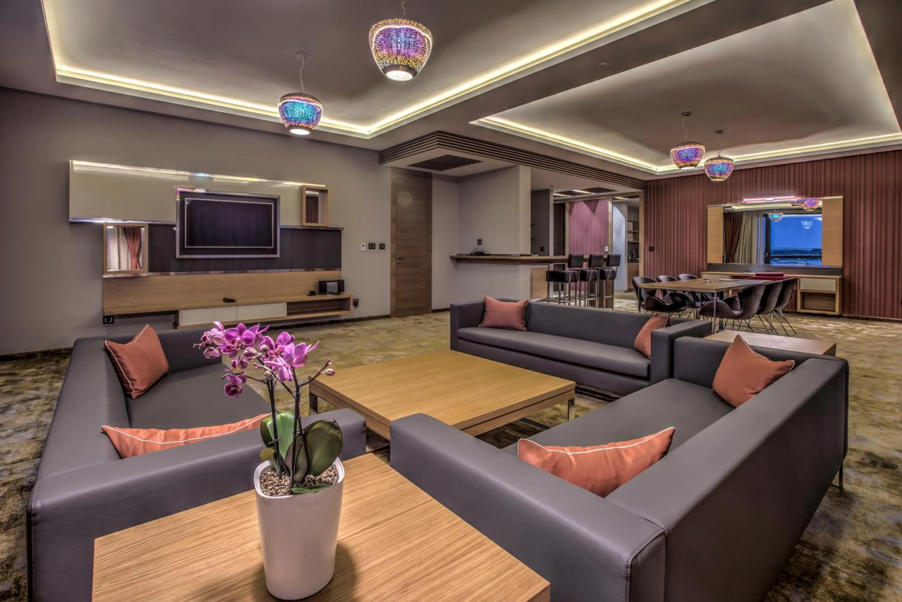 TV and multimedia in Merit Grand Mosta Spa Hotel & Casino