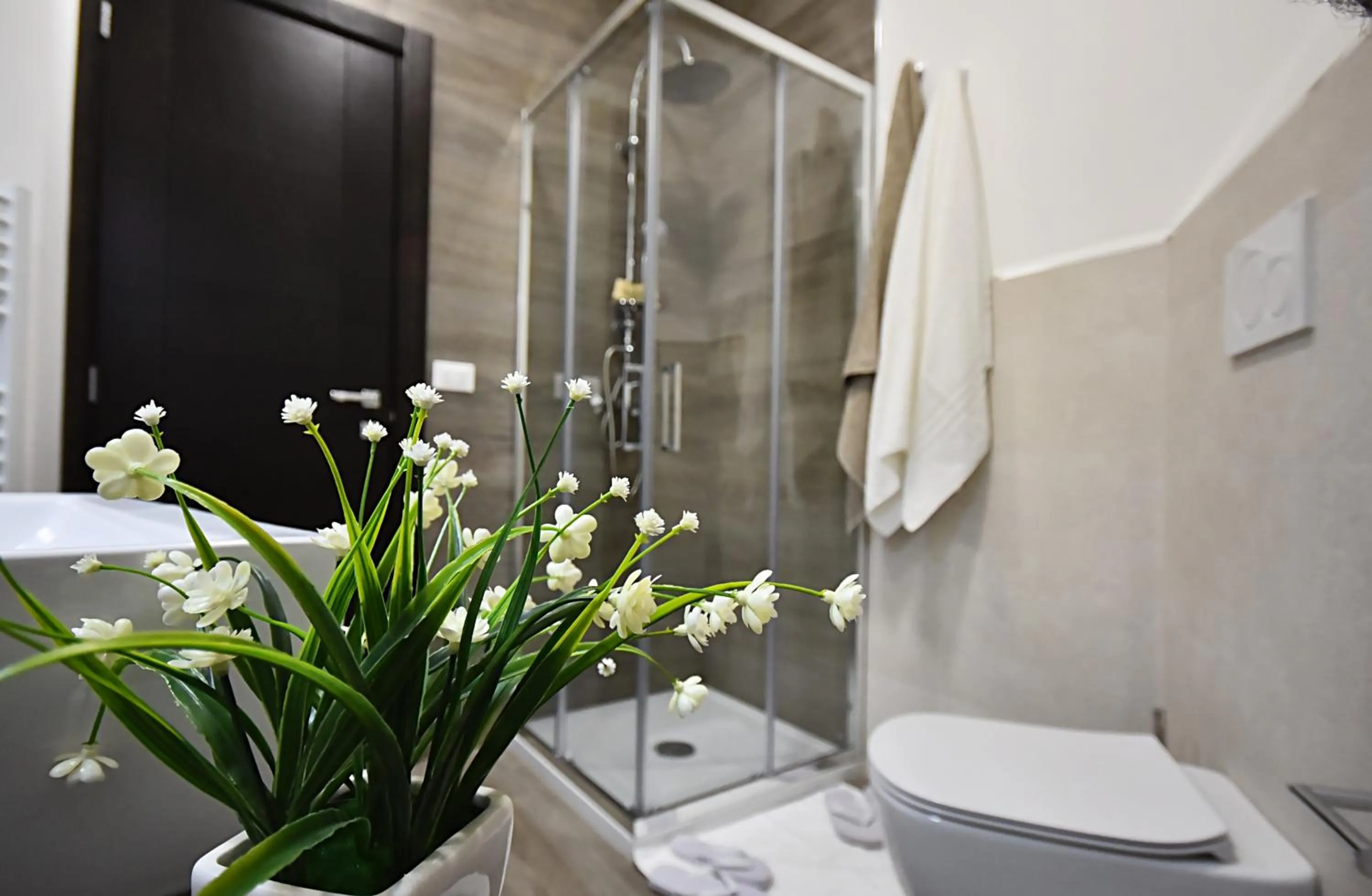 Shower in Borgo Fiorito Relais