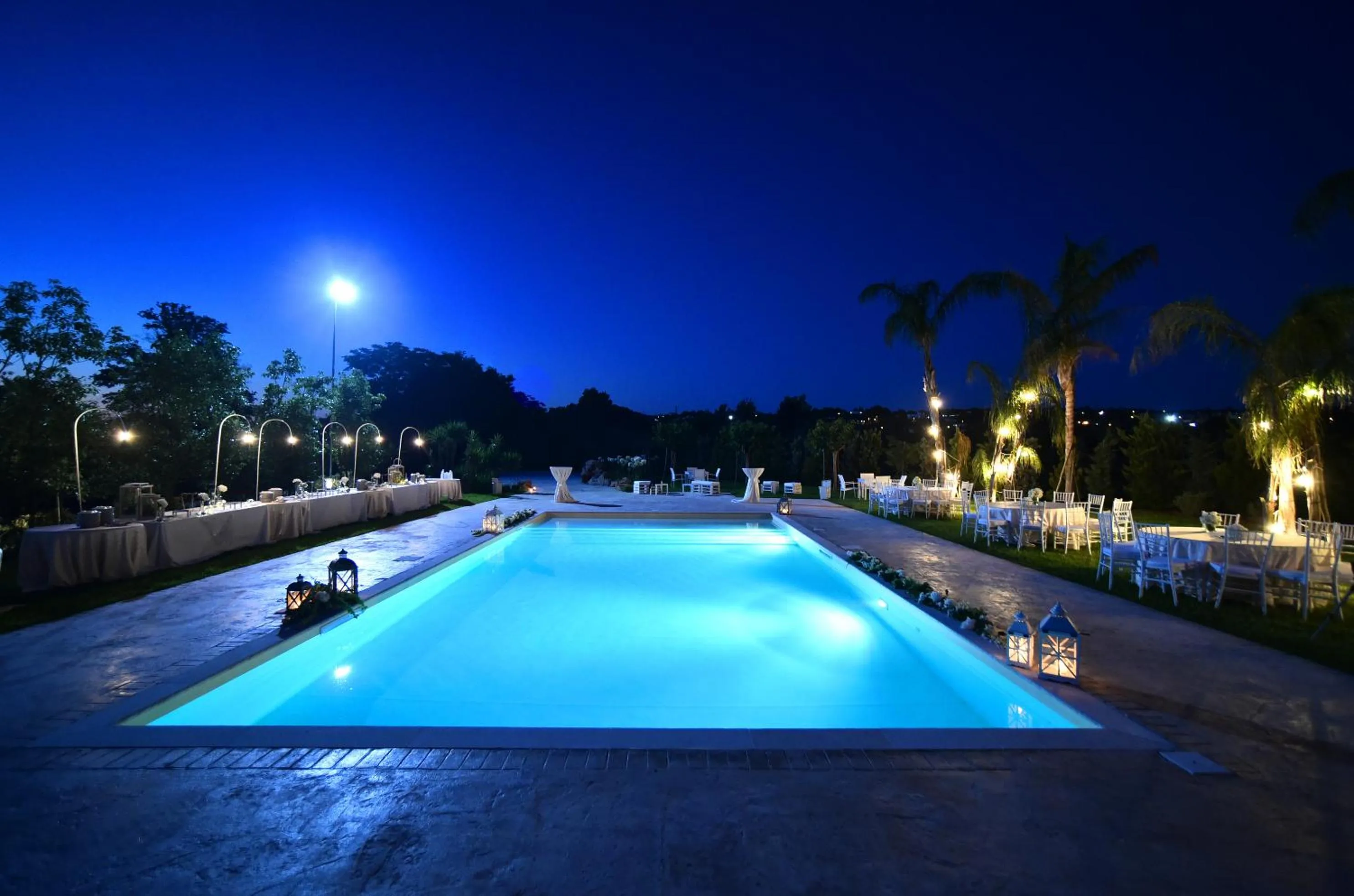 Swimming pool in Borgo Fiorito Relais