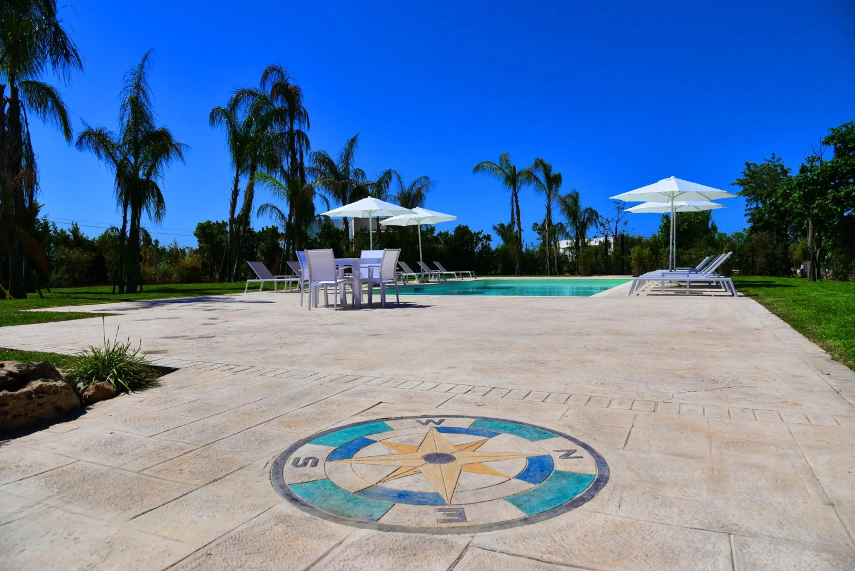 Swimming pool in Borgo Fiorito Relais