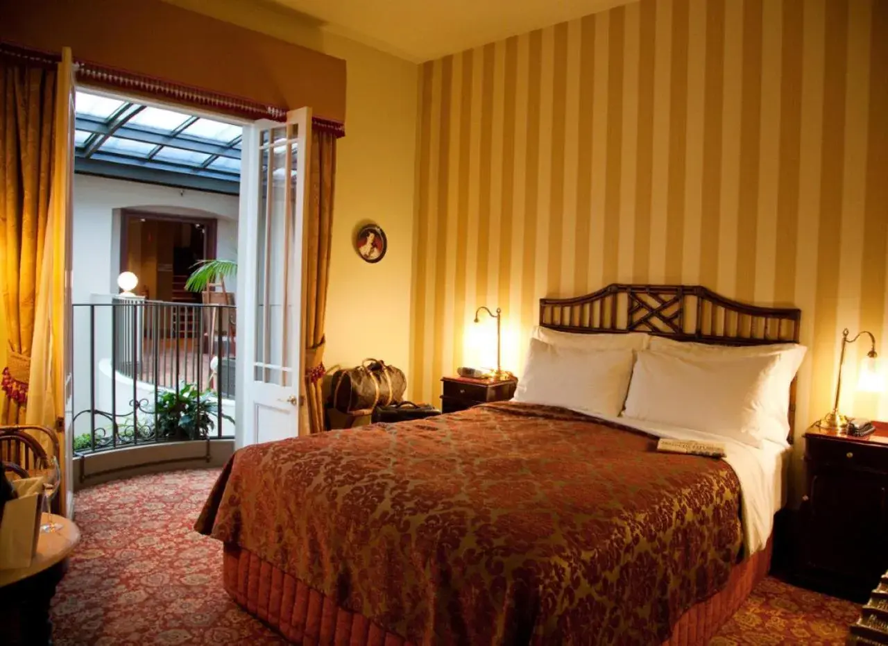Bedroom, Bed in Hadley's Orient Hotel Bedroom, Bed in Hadley's Orient Hotel