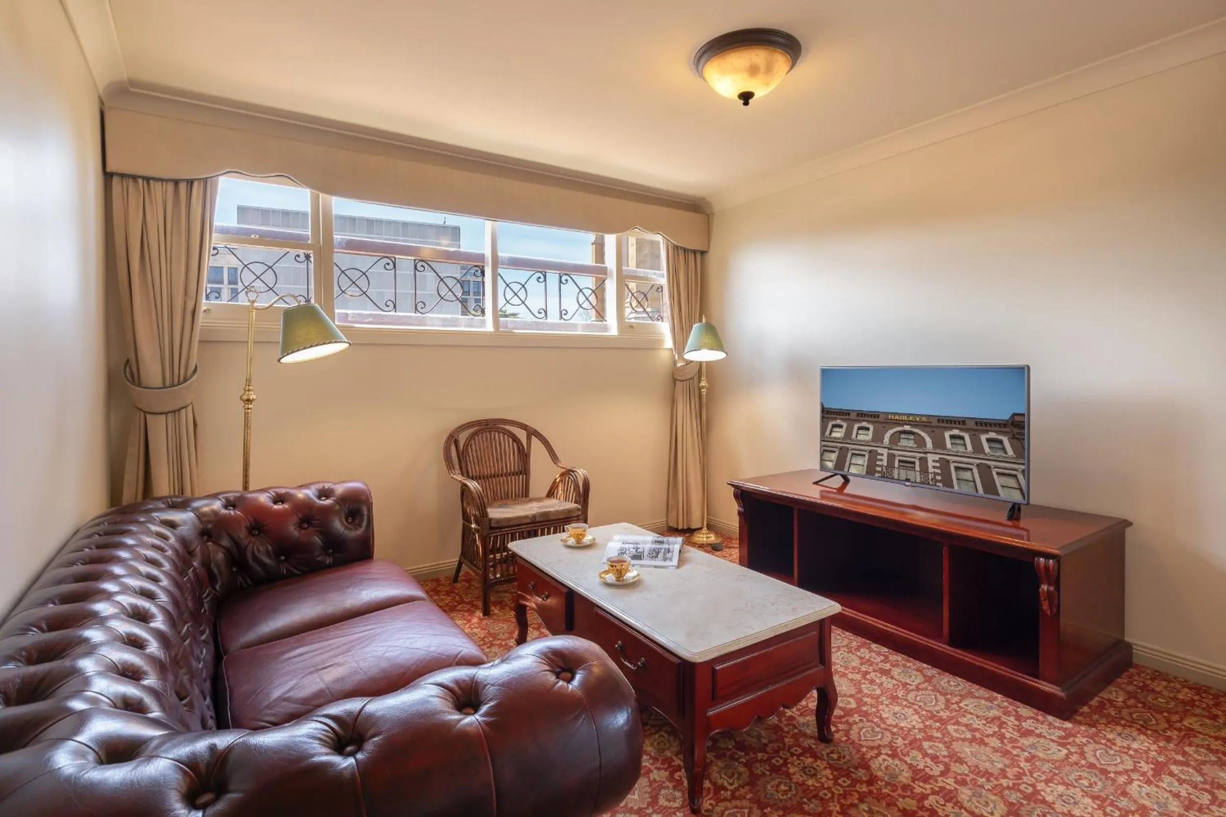 Living room in Hadley's Orient Hotel