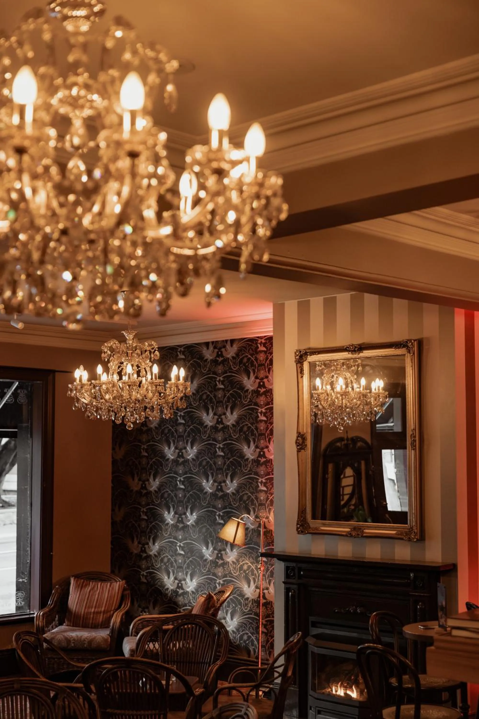 Lounge or bar in Hadley's Orient Hotel