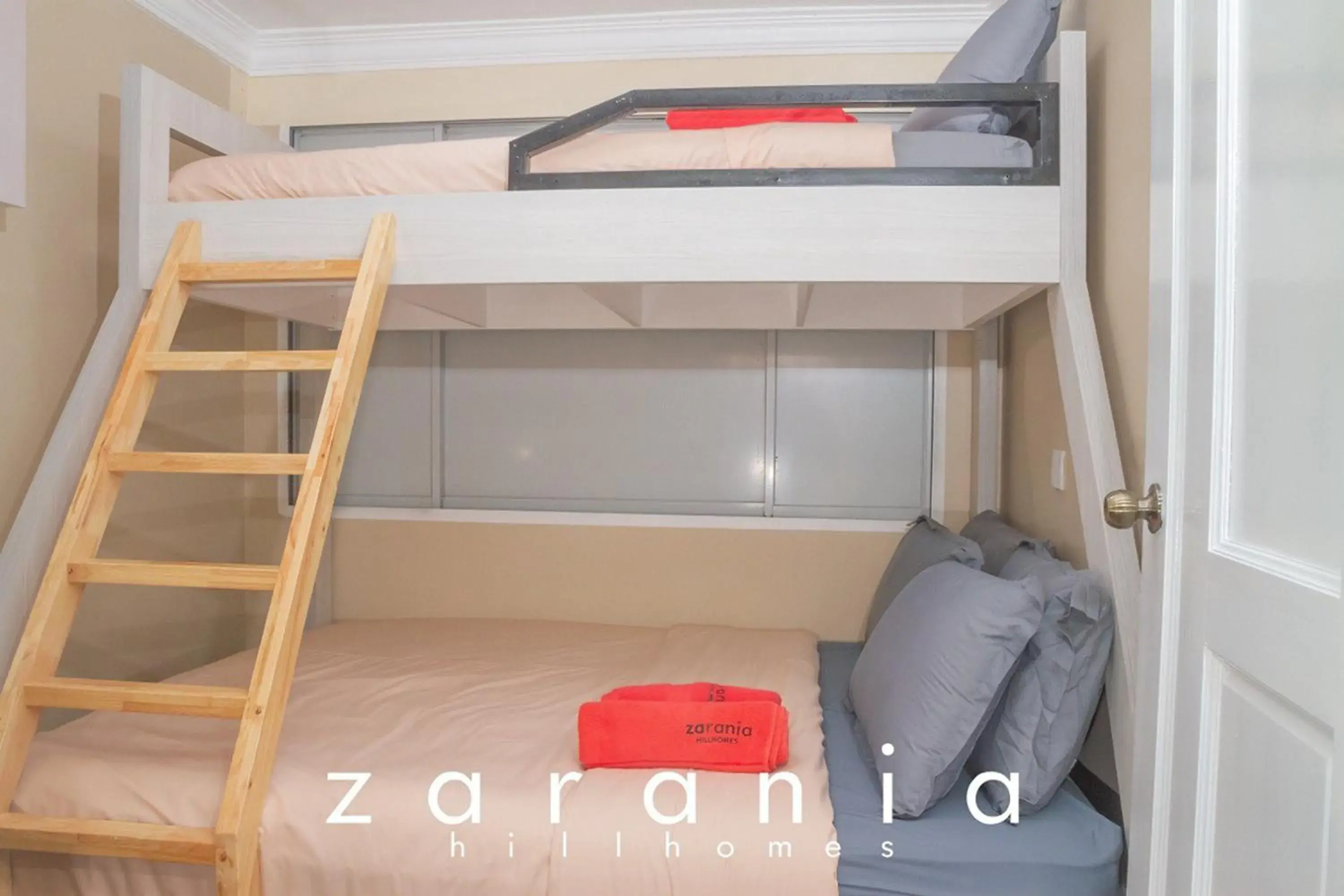 bunk bed, Bed in Zarania Hillhomes Cameron Highlands bunk bed, Bed in Zarania Hillhomes Cameron Highlands