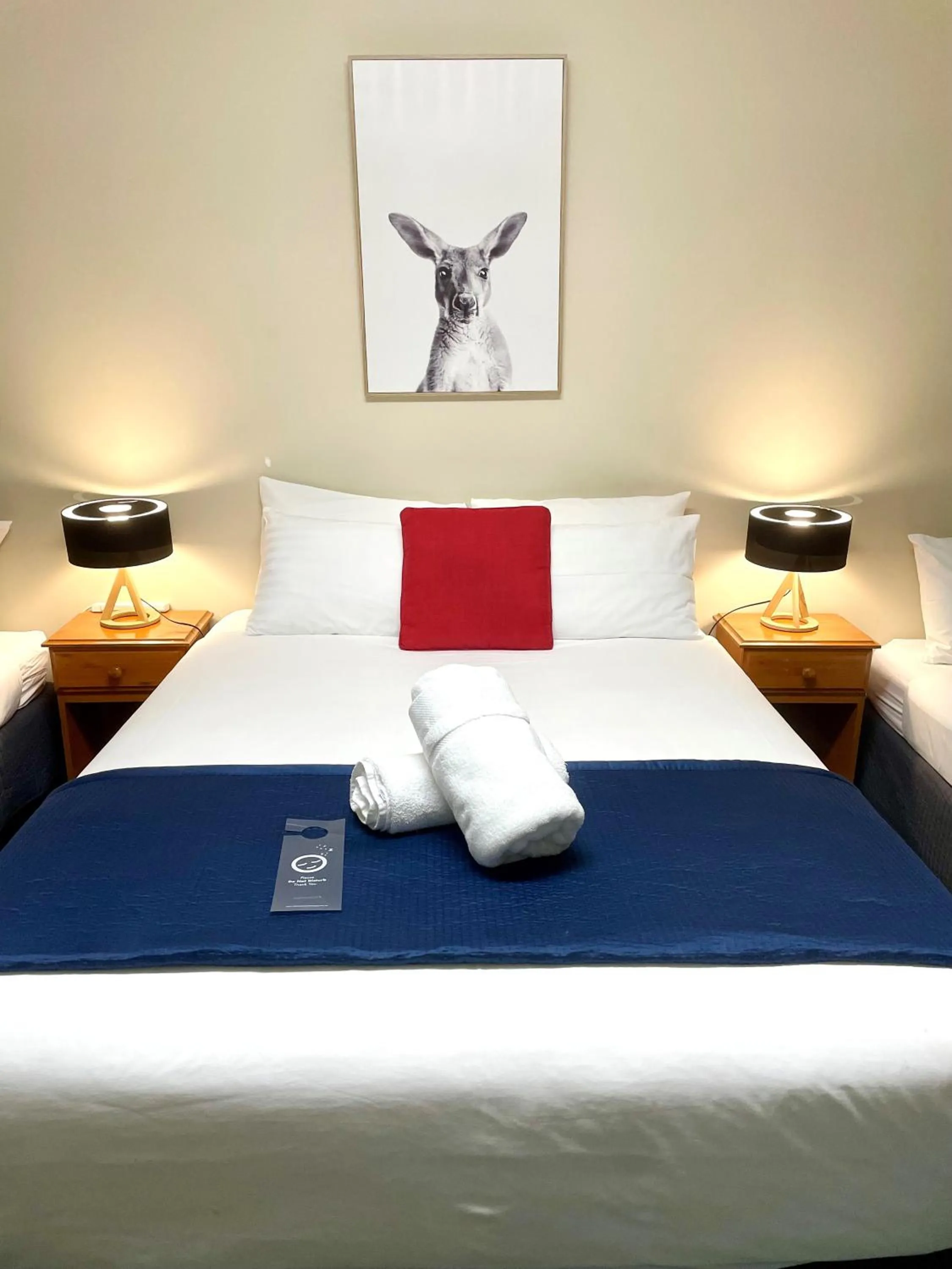 Bedroom, Bed in City Heart Motel Warrnambool