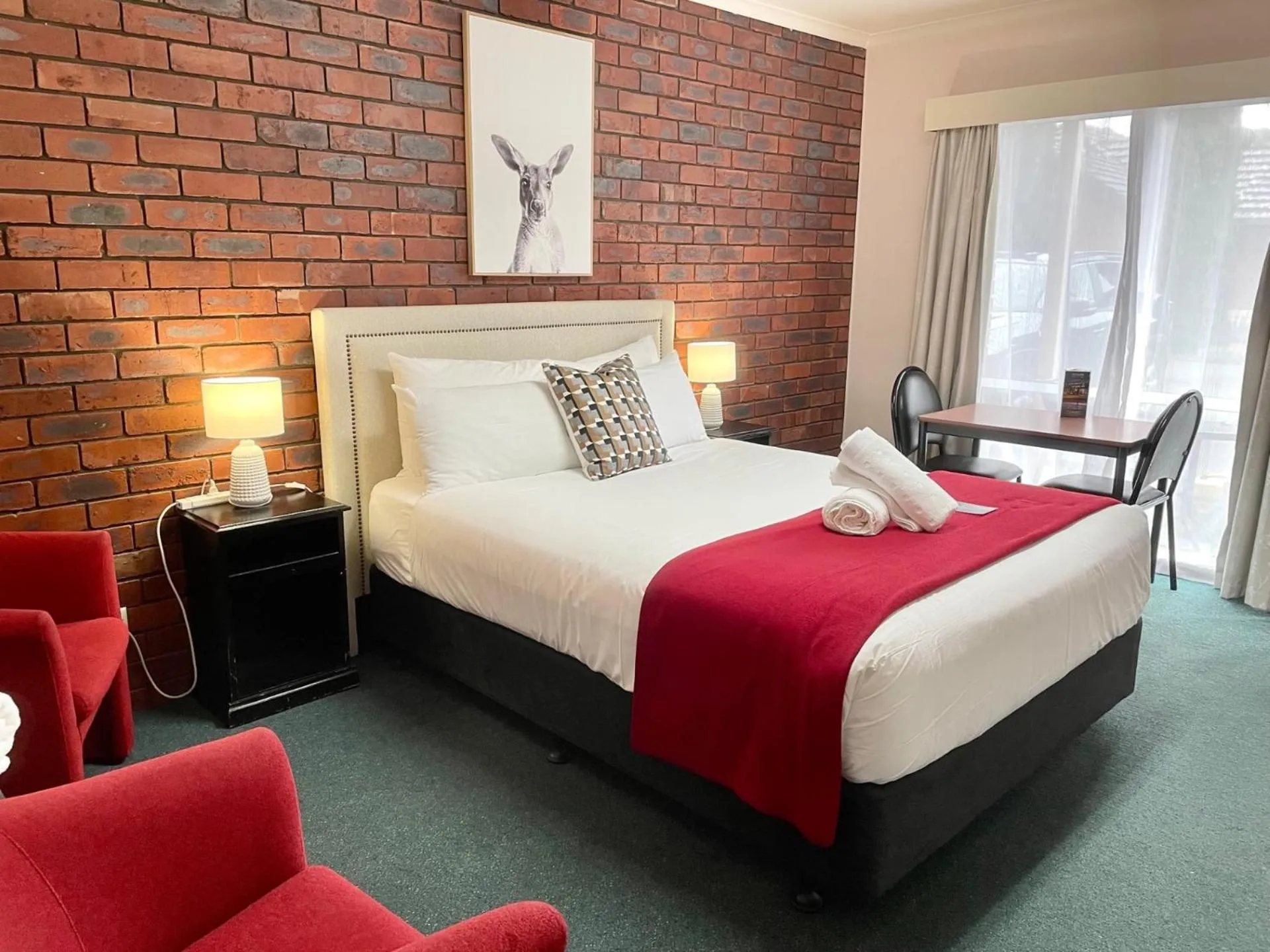 Bed in City Heart Motel Warrnambool