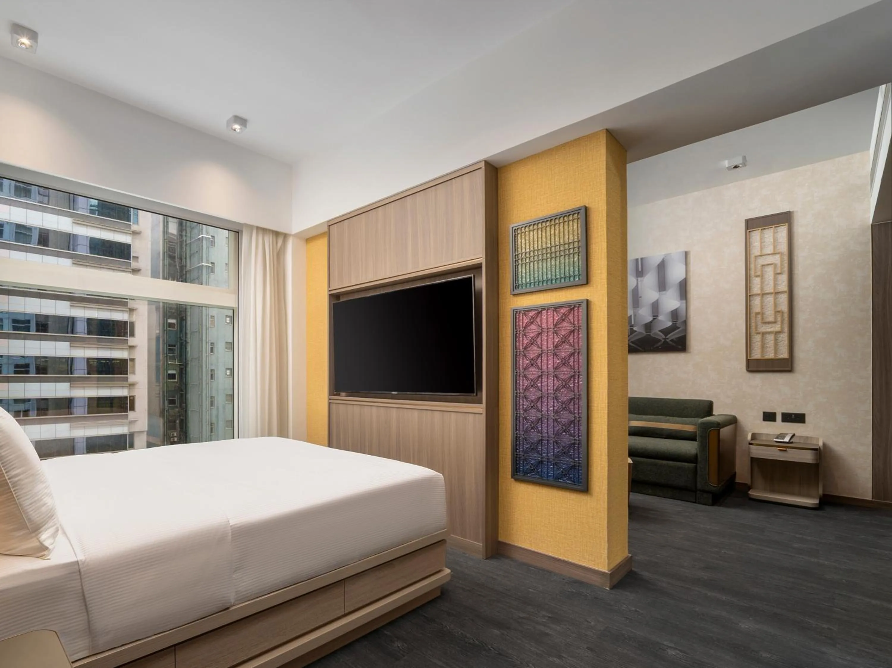 Bedroom, Bed in Motto by Hilton Hong Kong Soho