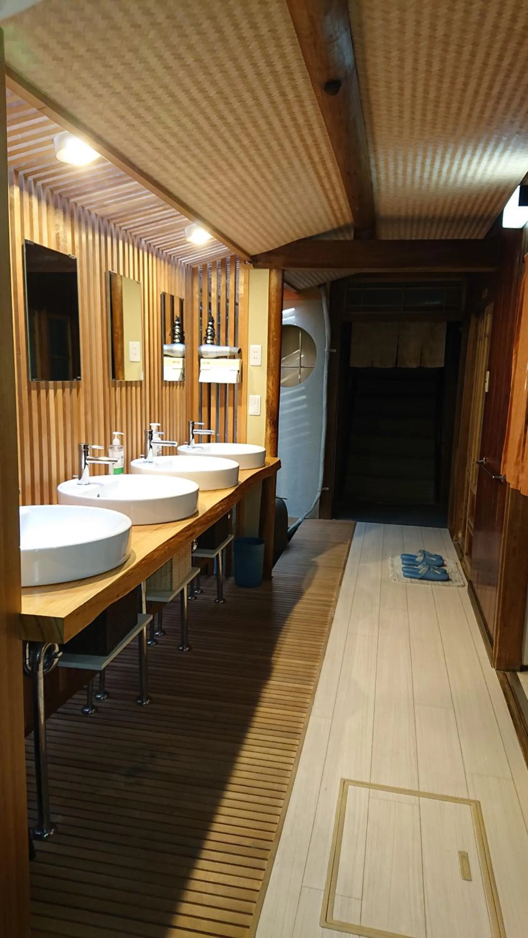 Area and facilities in Wajimaya Ryokan