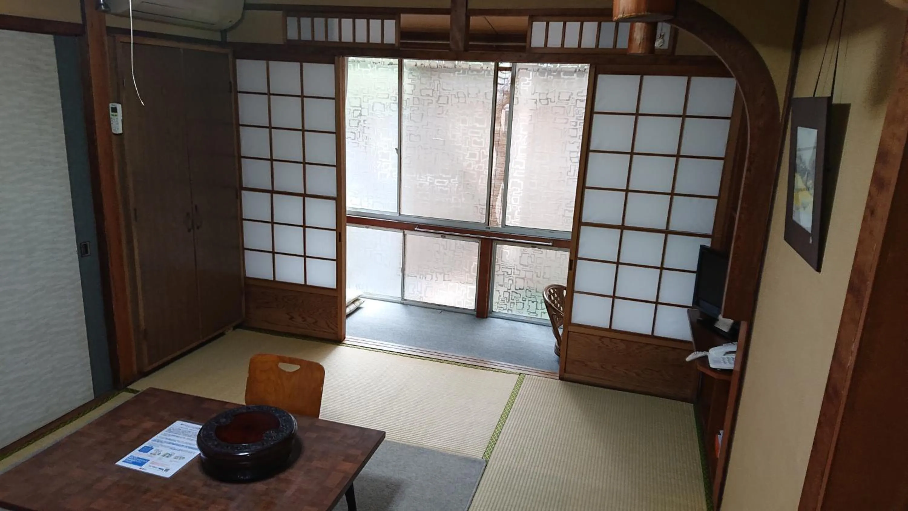 Photo of the whole room in Wajimaya Ryokan
