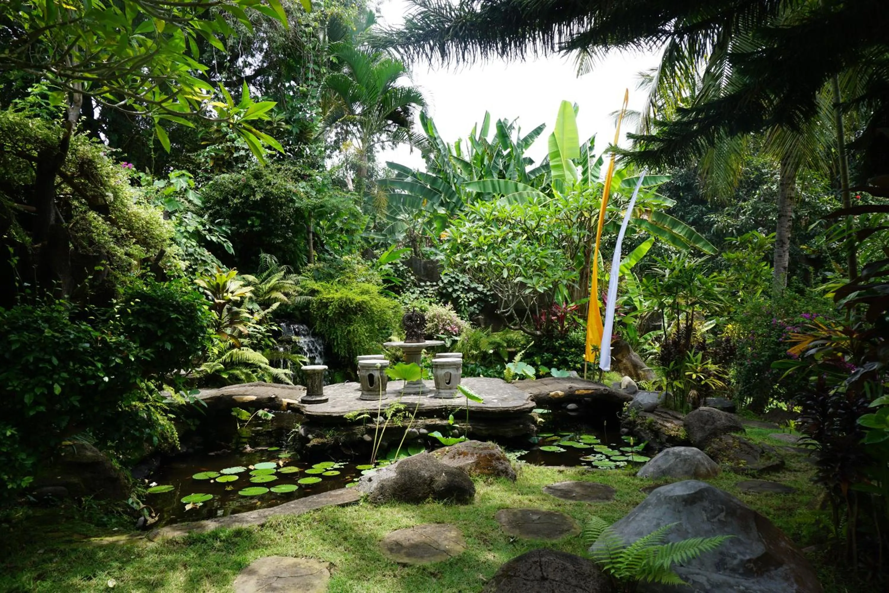 Garden in Gunung Paradis Retreat