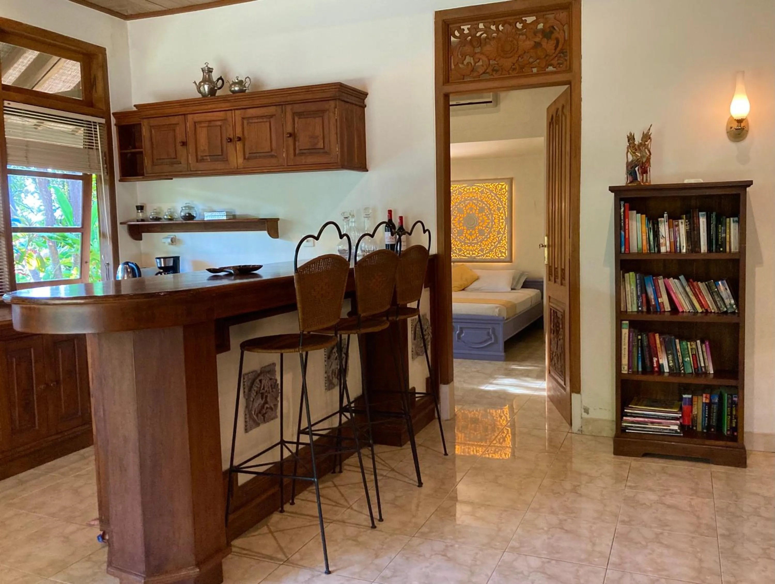 Kitchen or kitchenette in Gunung Paradis Retreat