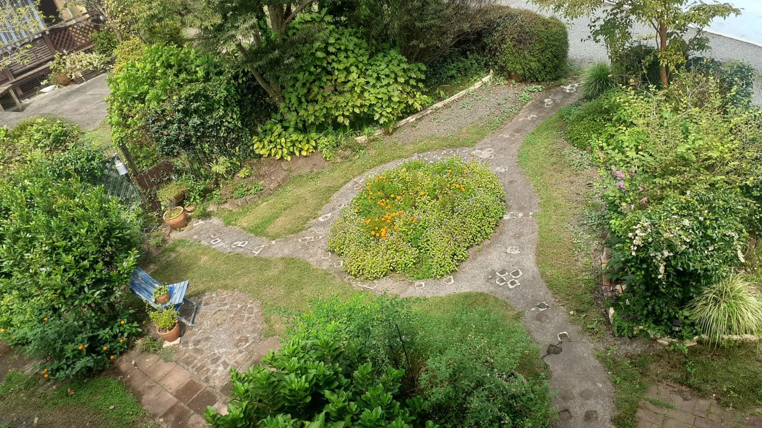 Garden view in Lassy Condominium
