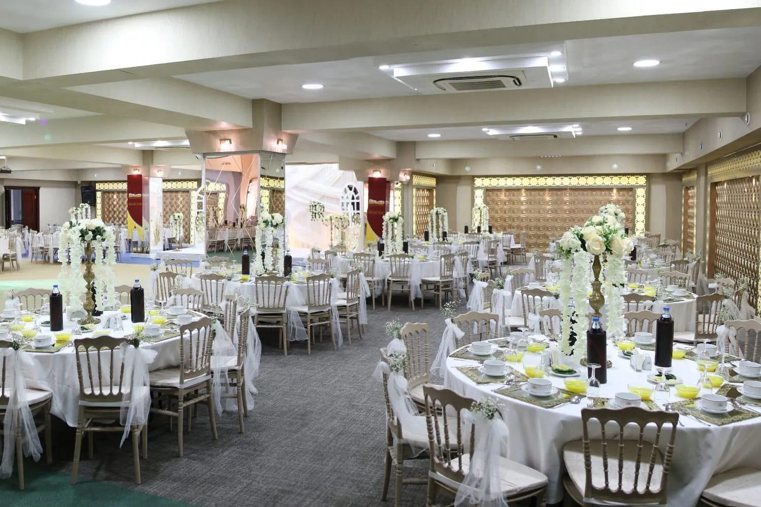 Meeting/conference room in Elruha Hotel