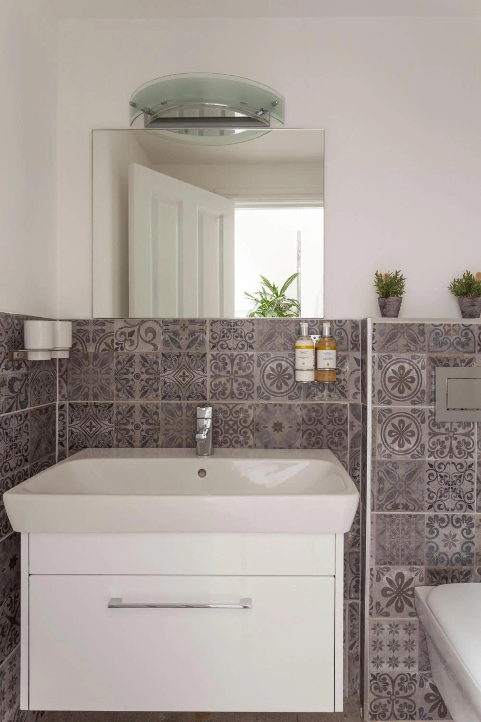 Bathroom in Zanzibar House 8-Bedroom Holiday House with Hot Tub & Yoga Studio