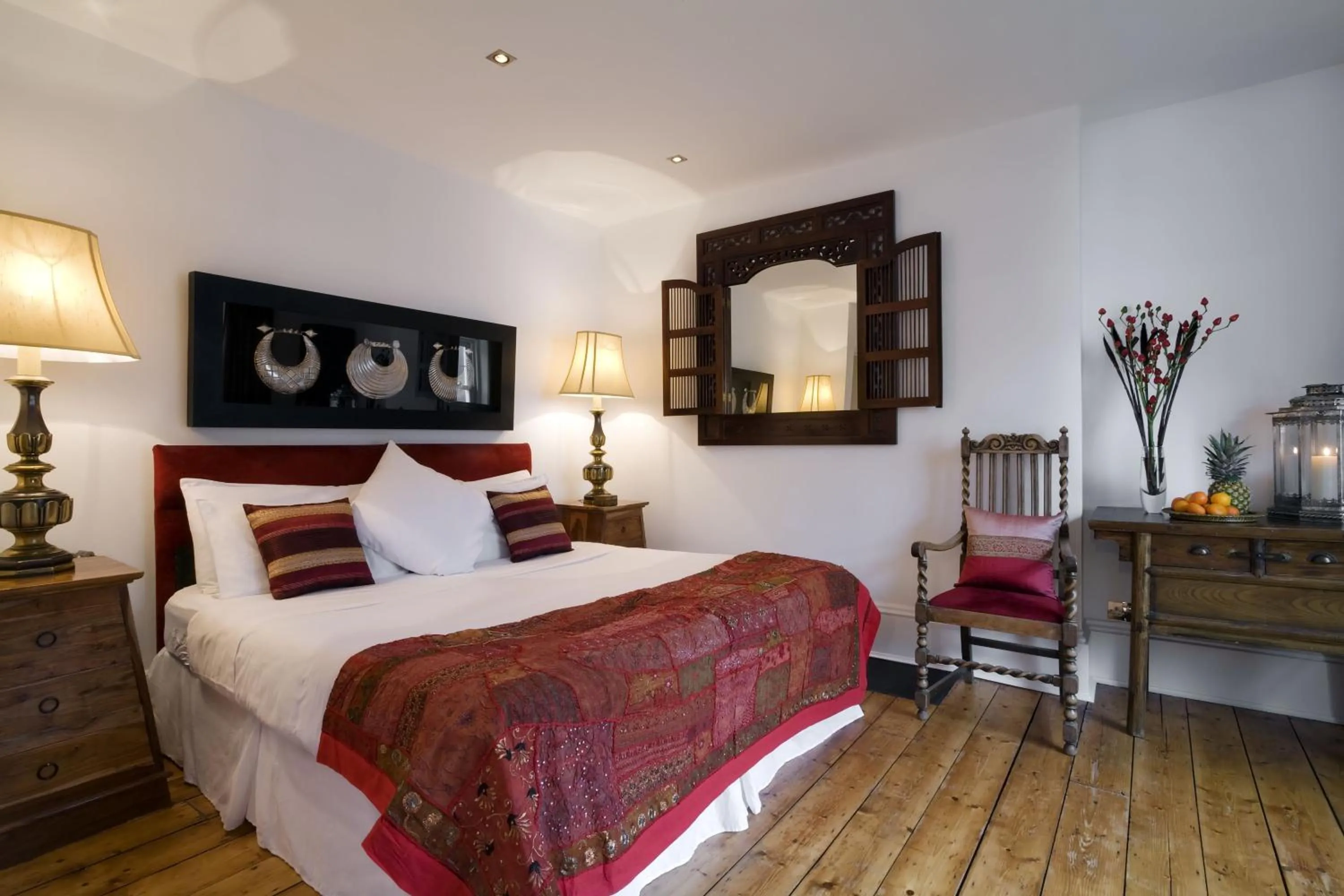 Bed in Zanzibar House 8-Bedroom Holiday House with Hot Tub & Yoga Studio