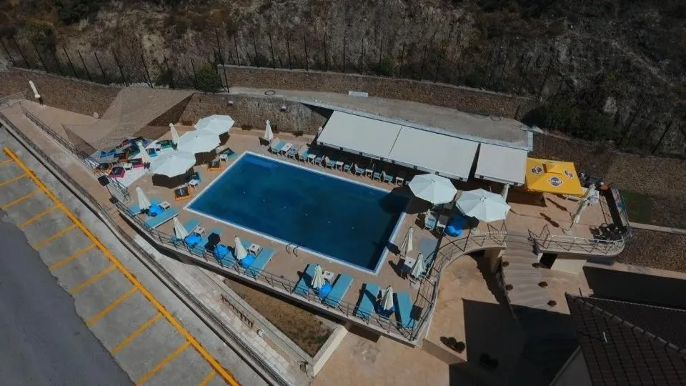 Nostos Hotel