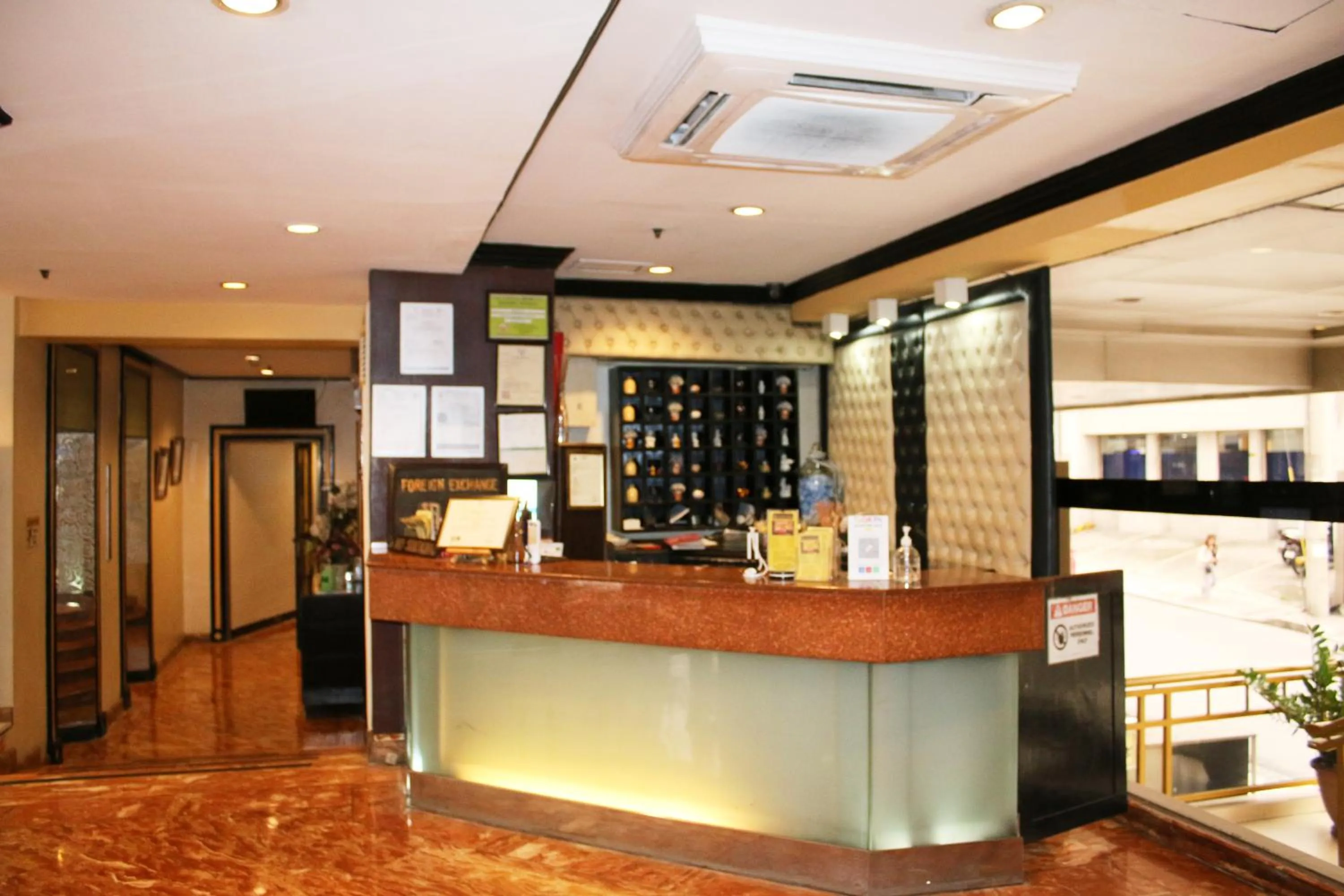 Lourdes Family Suites Makati powered by Cocotel