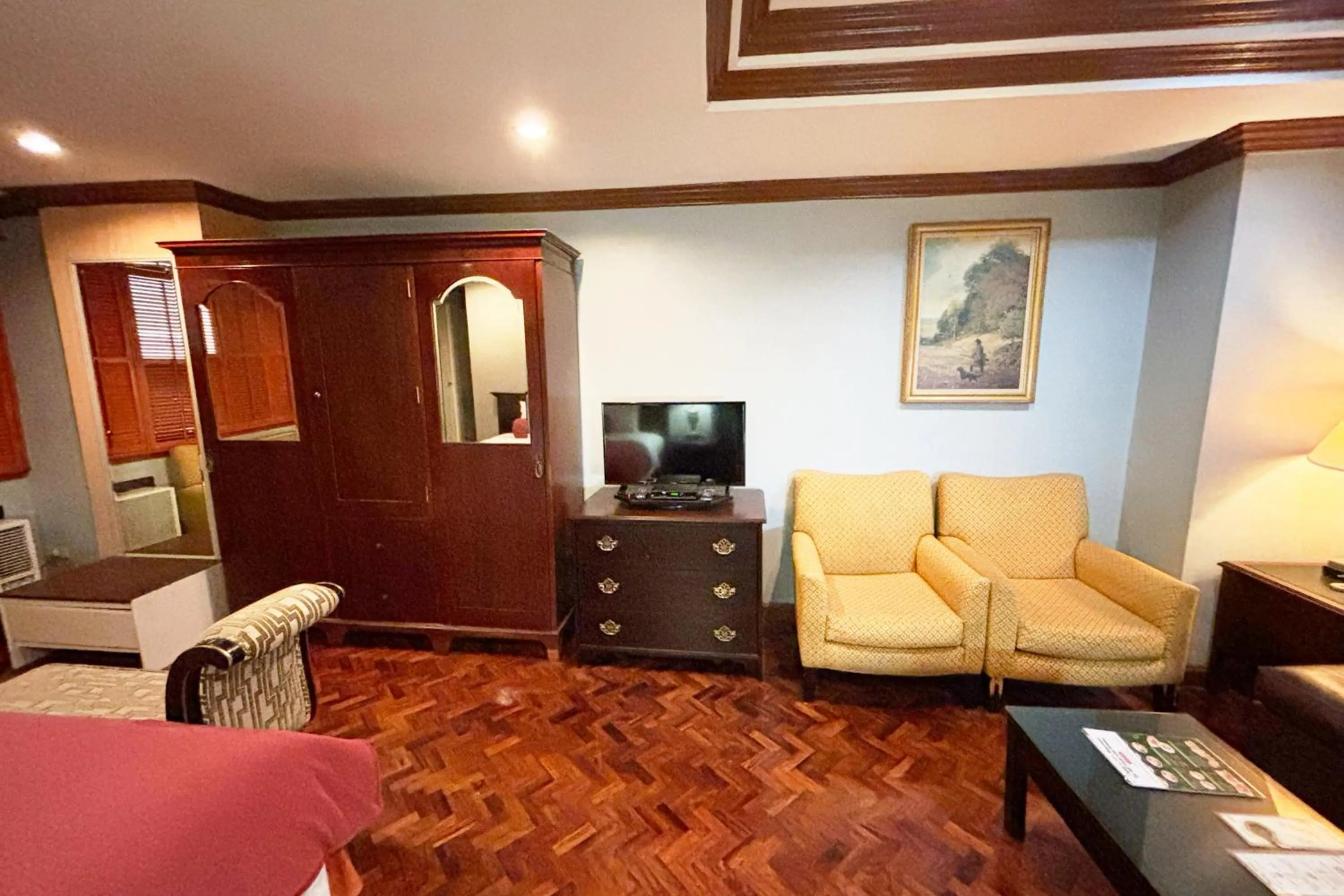 Lourdes Family Suites Makati powered by Cocotel