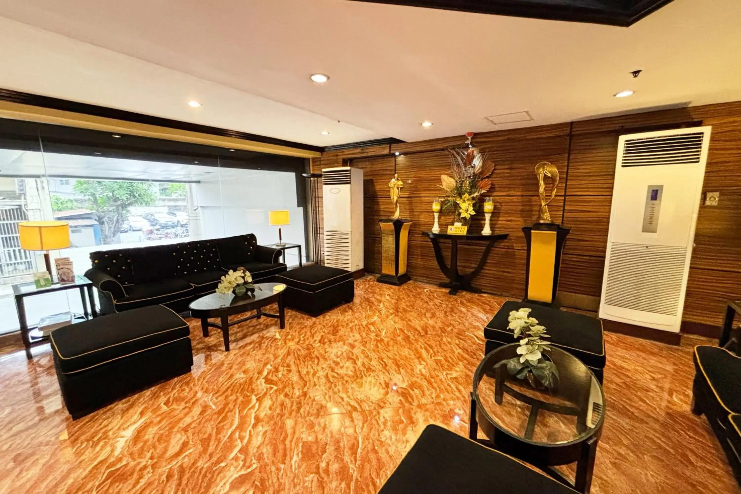 Lourdes Family Suites Makati powered by Cocotel Lourdes Family Suites Makati powered by Cocotel