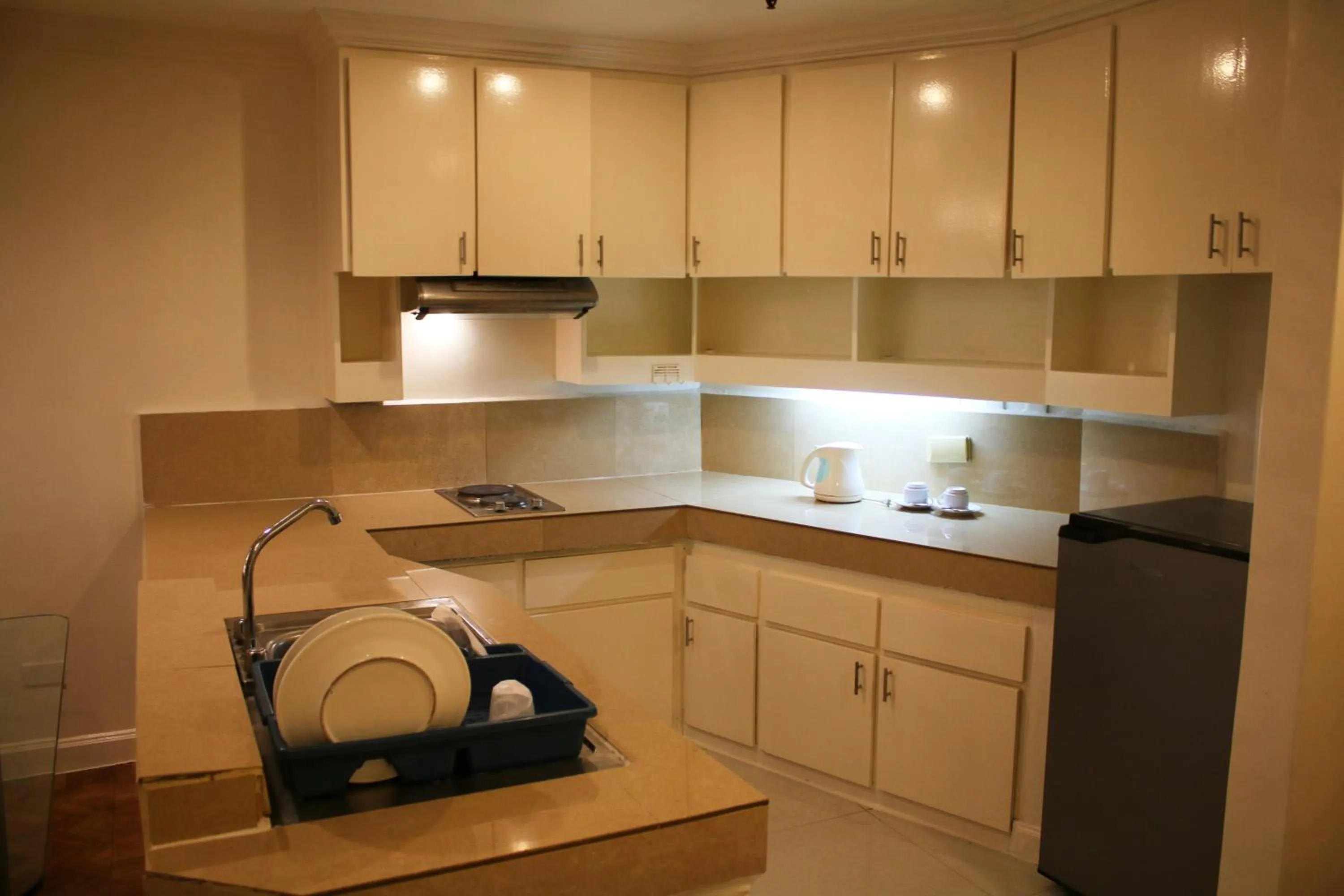 Lourdes Family Suites Makati powered by Cocotel