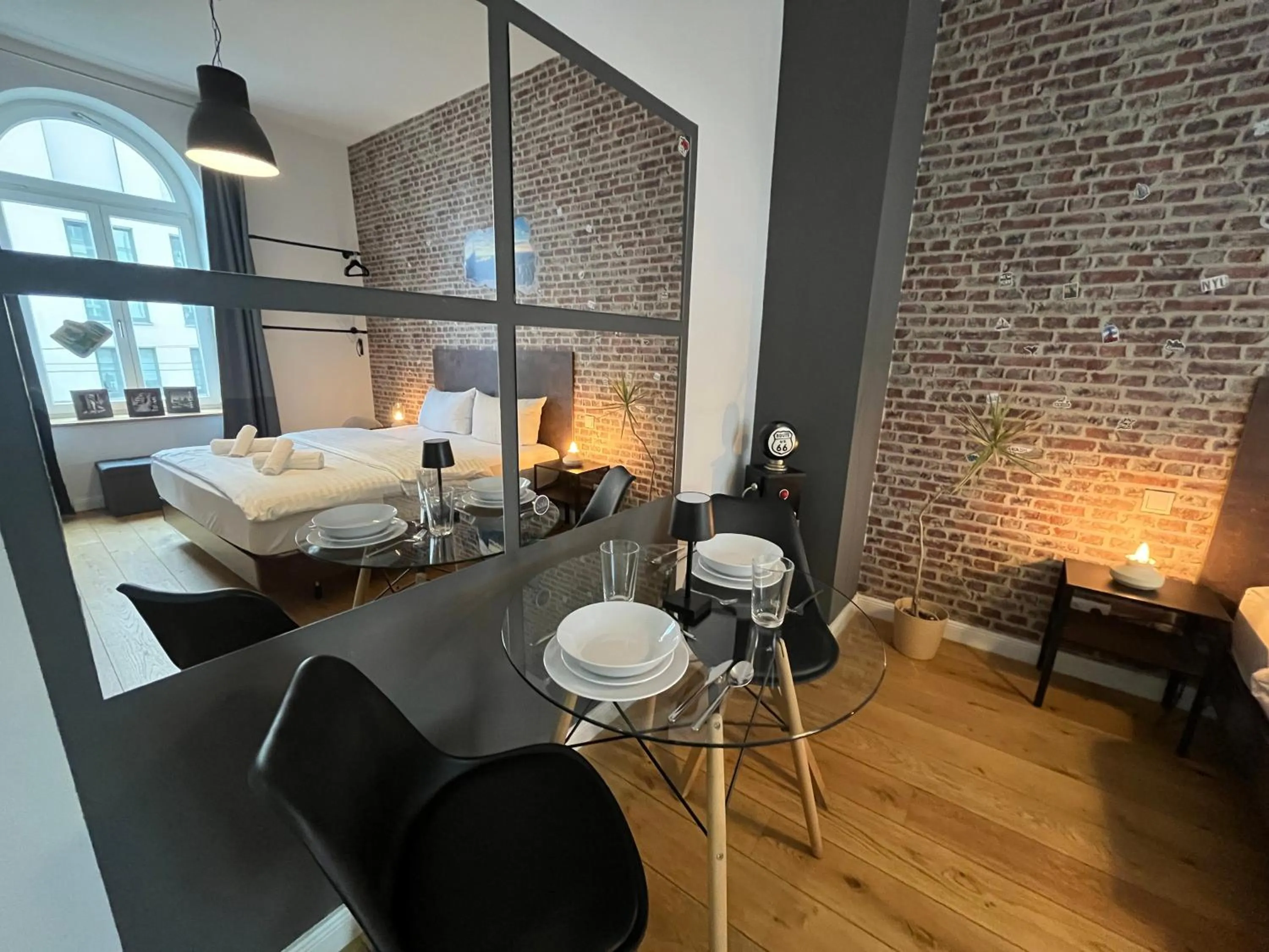 Seating area, Bed in Apartments an der Arena Leipzig