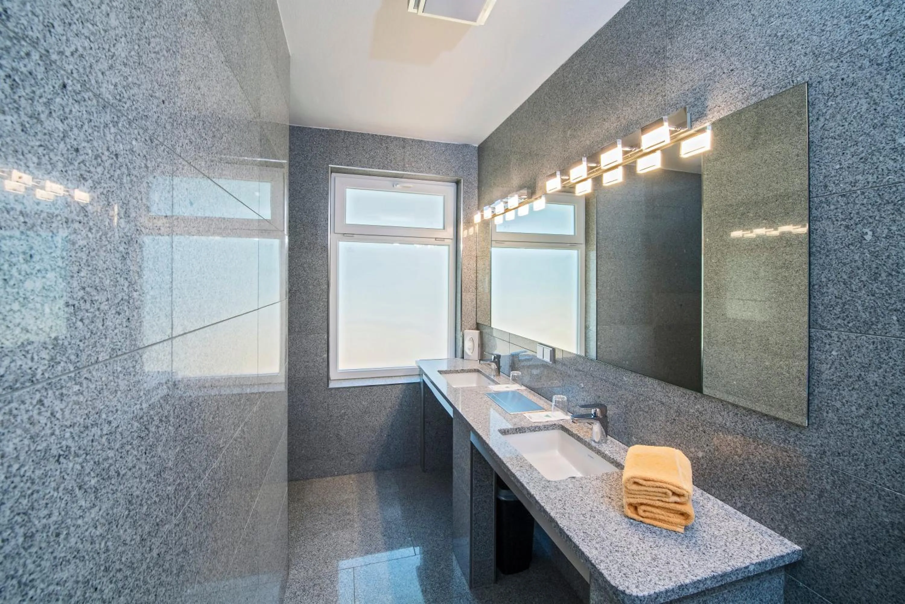 Bathroom in Terrassenhotel Reichmann