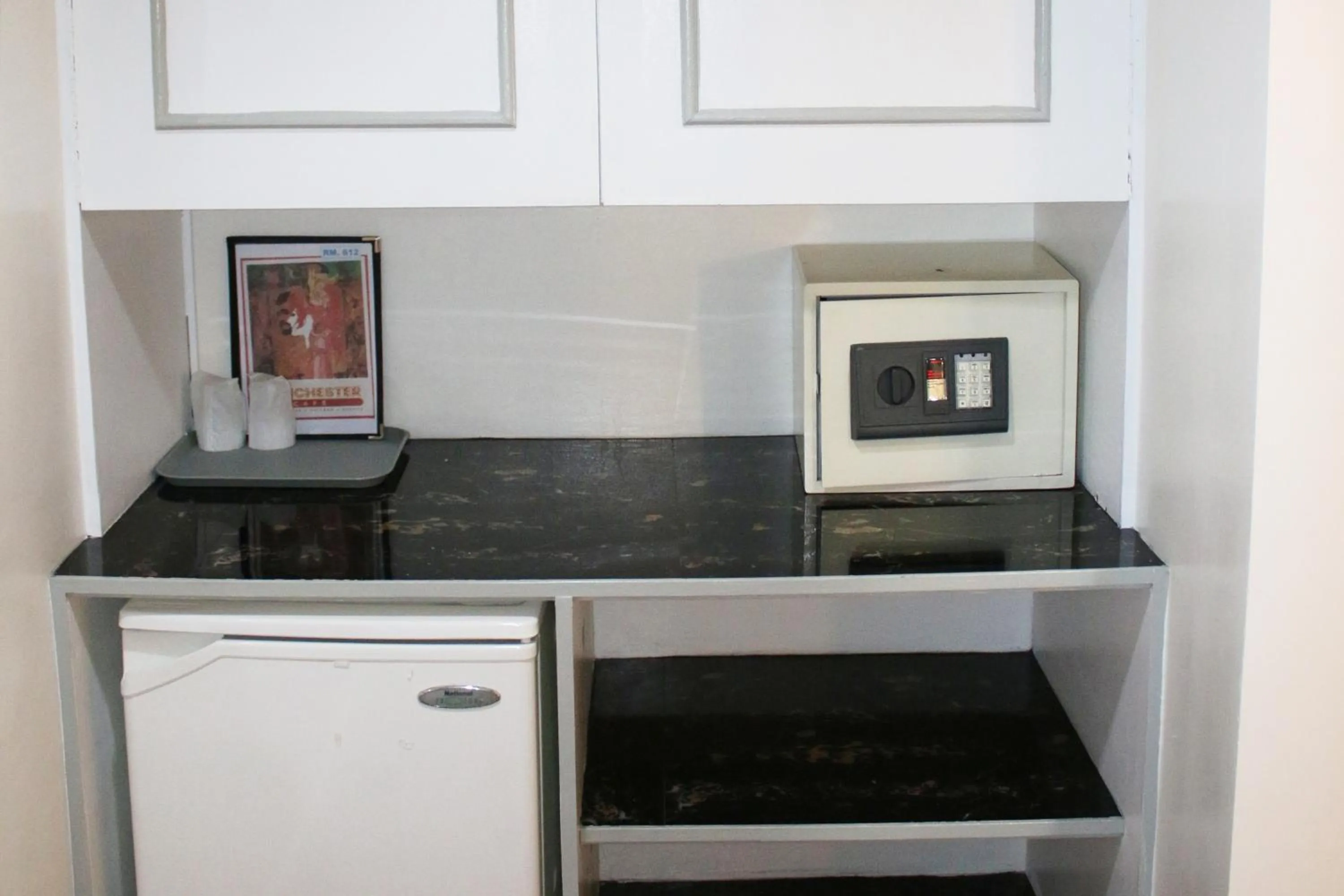 Camelot Hotel Quezon City powered by Cocotel