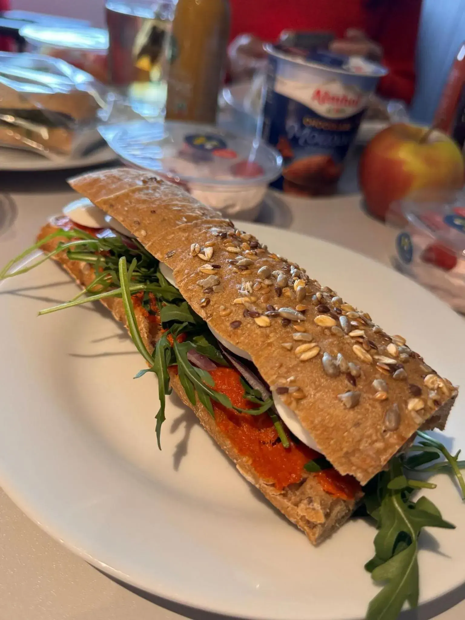 Food in 2L De Blend Food in 2L De Blend