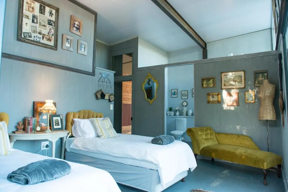 Photo of the whole room, Bed in ECO Lodge Villa Villekula