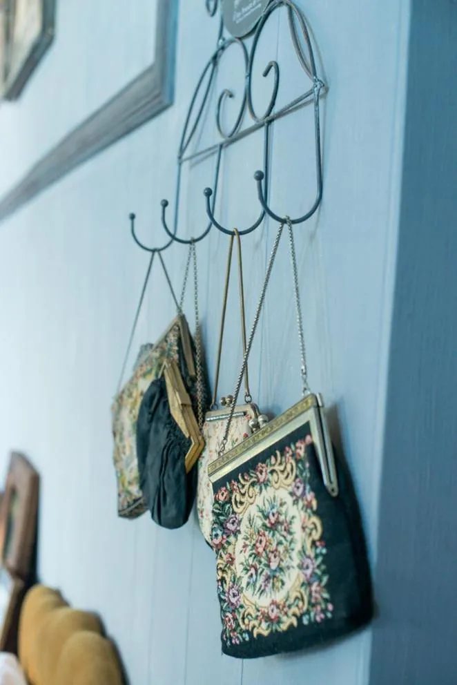 Decorative detail in ECO Lodge Villa Villekula