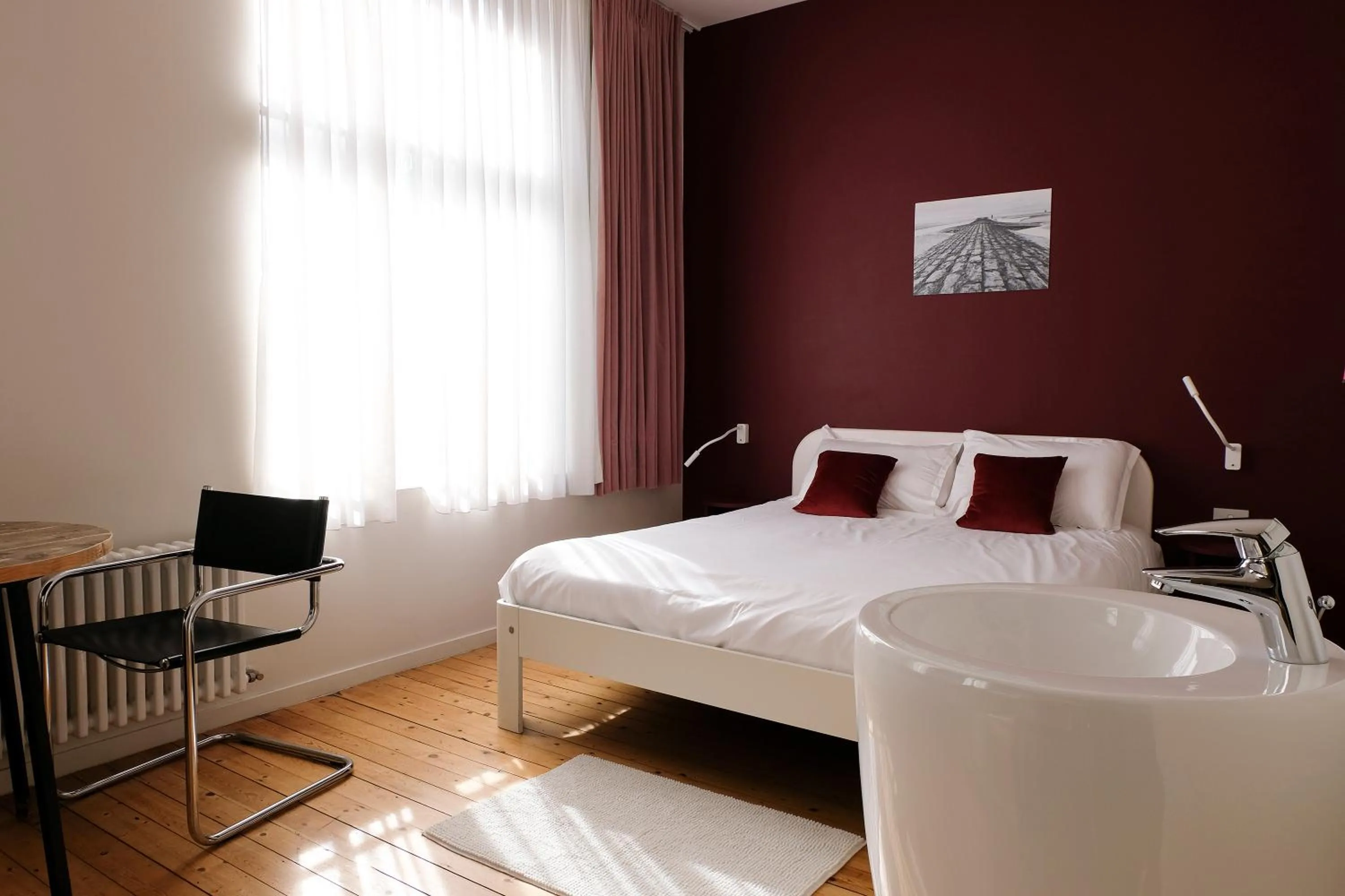 Bedroom, Bed in Villa Les Paquerettes