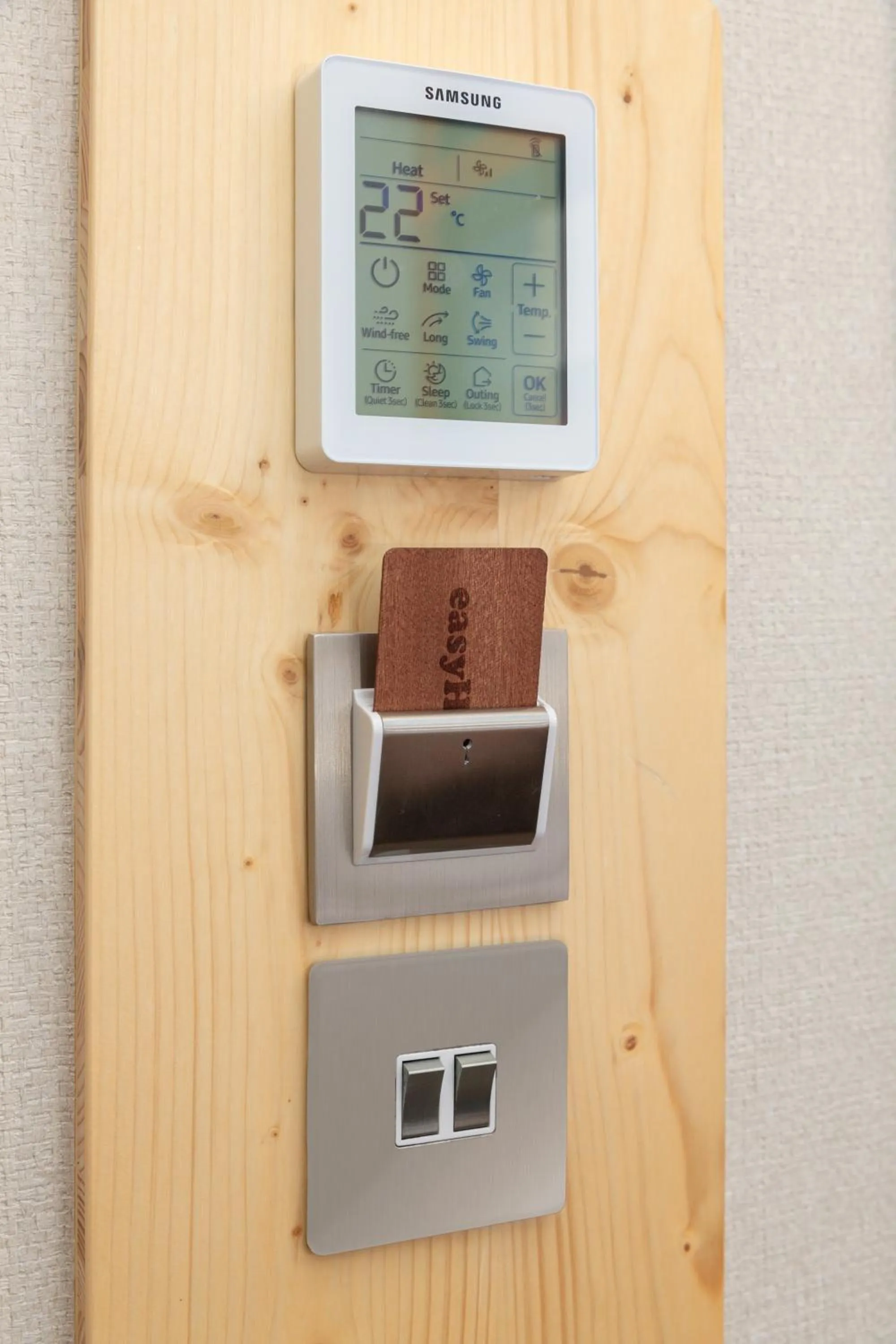 air conditioner in easyHotel Glasgow City