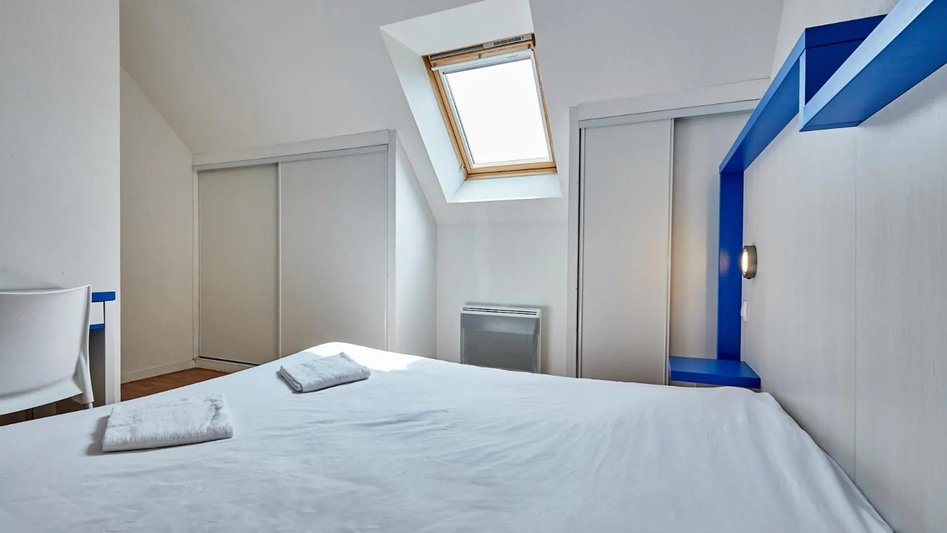 Photo of the whole room, Bed in Résidence Vacancéole - Le Domaine de la Corniche